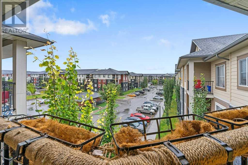 Property at 2417, 81 Legacy Boulevard SE image 3