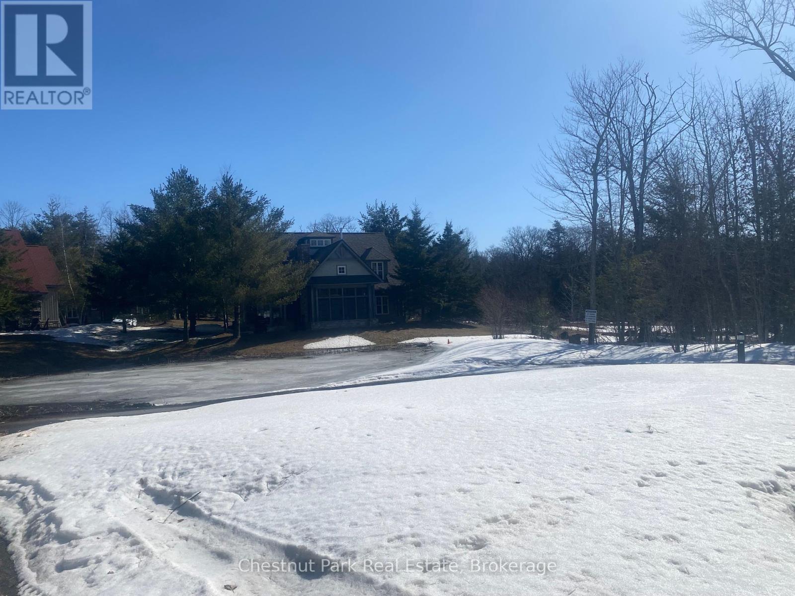 14 - 304 Emerald Hills Court, Seguin, Ontario  P0H 1H0 - Photo 3 - X12065143