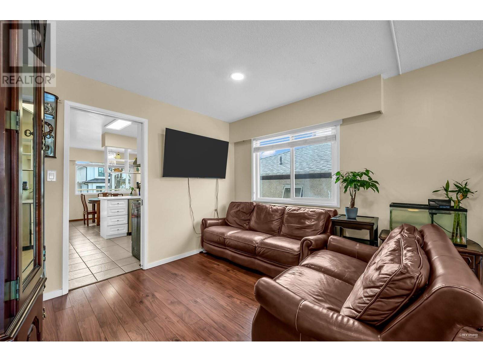 3230-3232 E 47th Avenue, Vancouver, British Columbia  V5S 1C6 - Photo 5 - R2985241