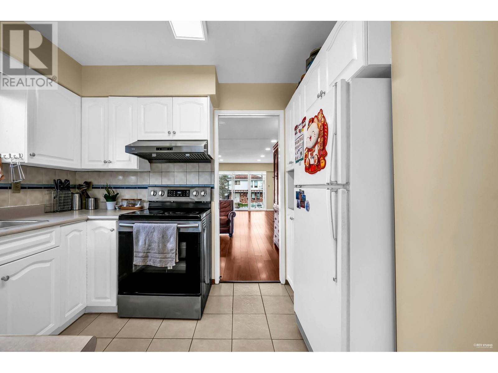 3230-3232 E 47th Avenue, Vancouver, British Columbia  V5S 1C6 - Photo 11 - R2985241