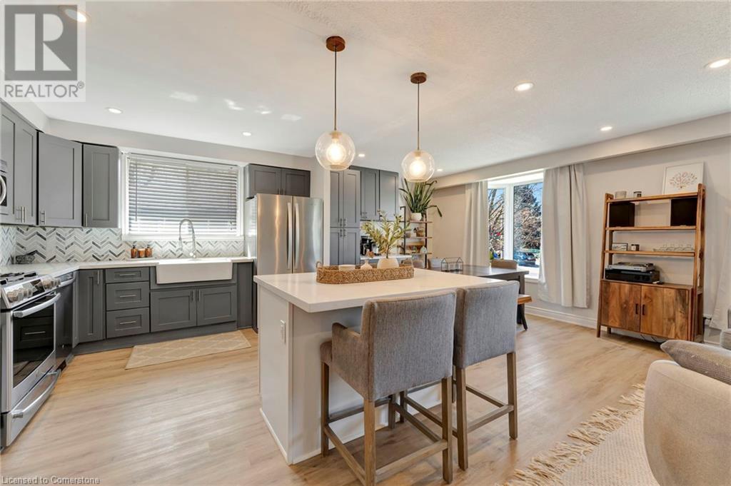 Property at 15 ELSA Court image 1