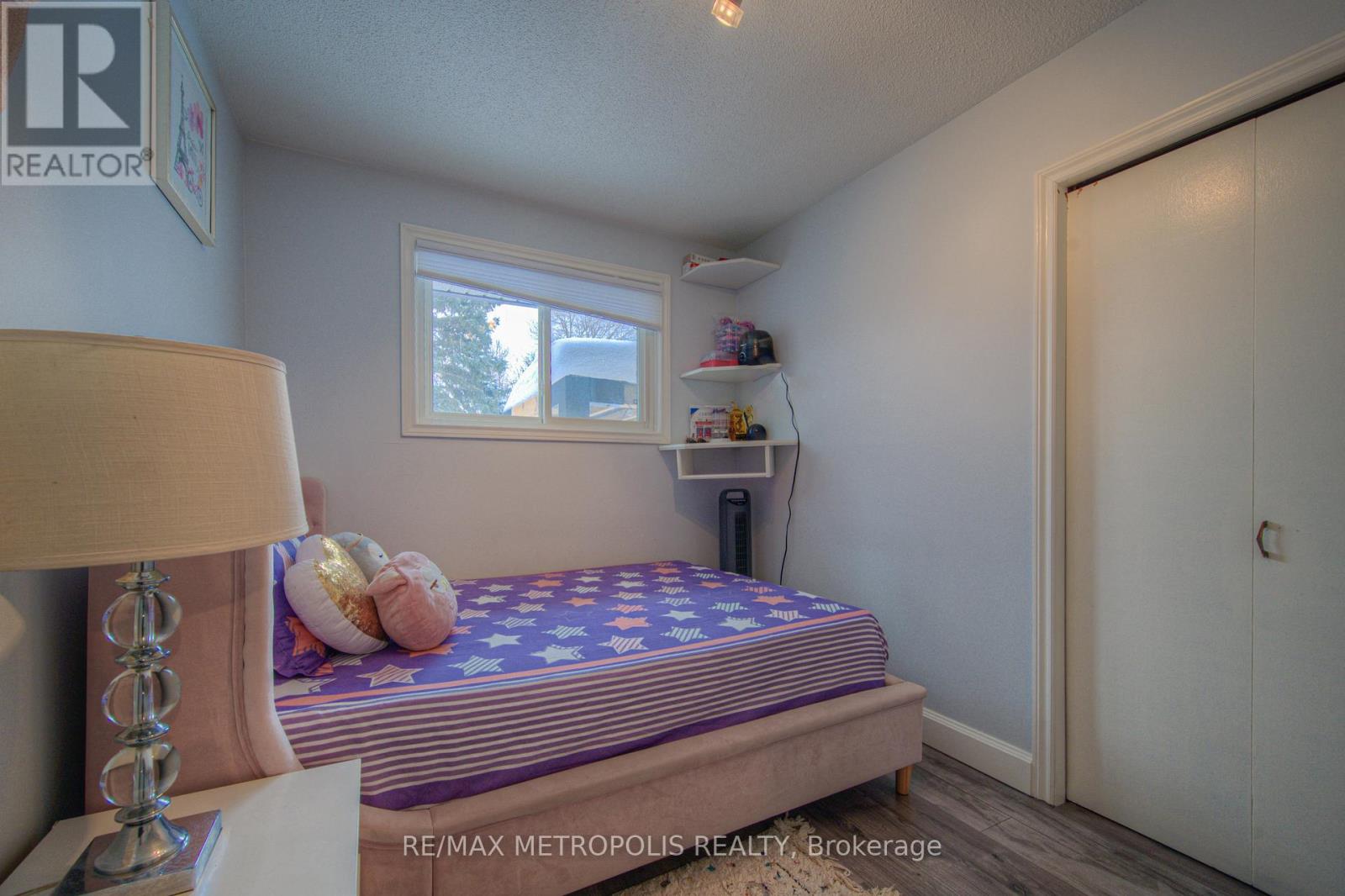 76 Glen Road, Cambridge, Ontario  N1R 4L6 - Photo 18 - X12065166
