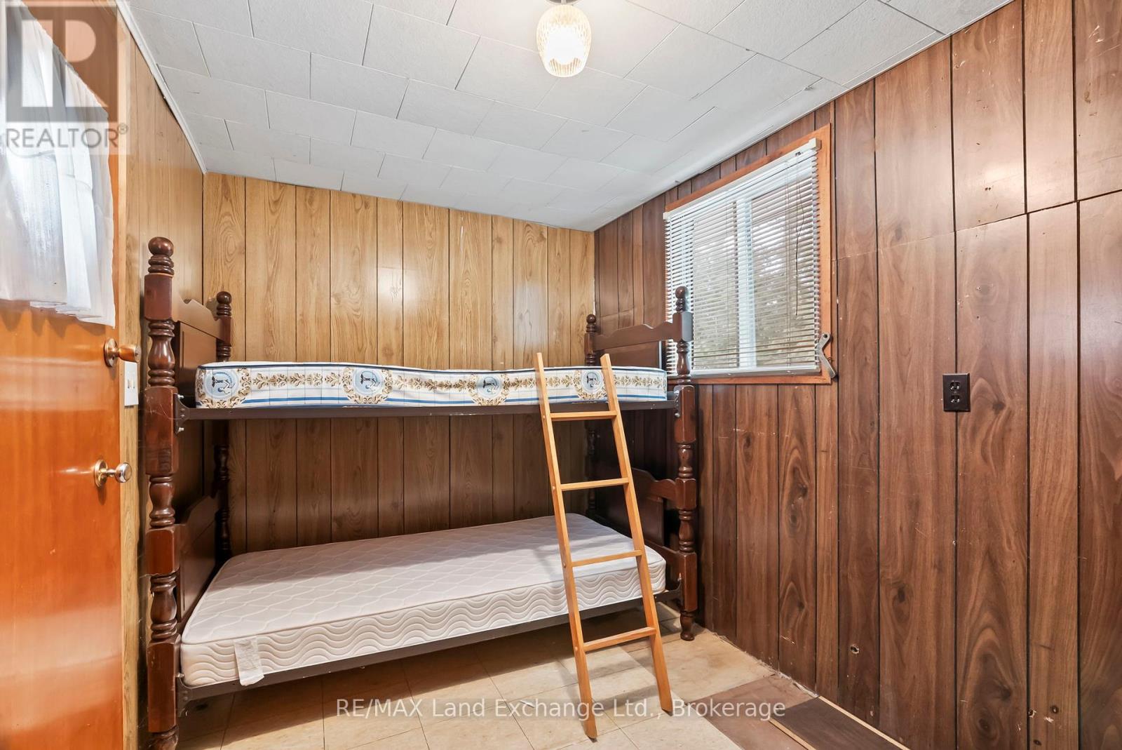22 Southampton Parkway, South Bruce Peninsula, Ontario  N0H 2G0 - Photo 38 - X11945776