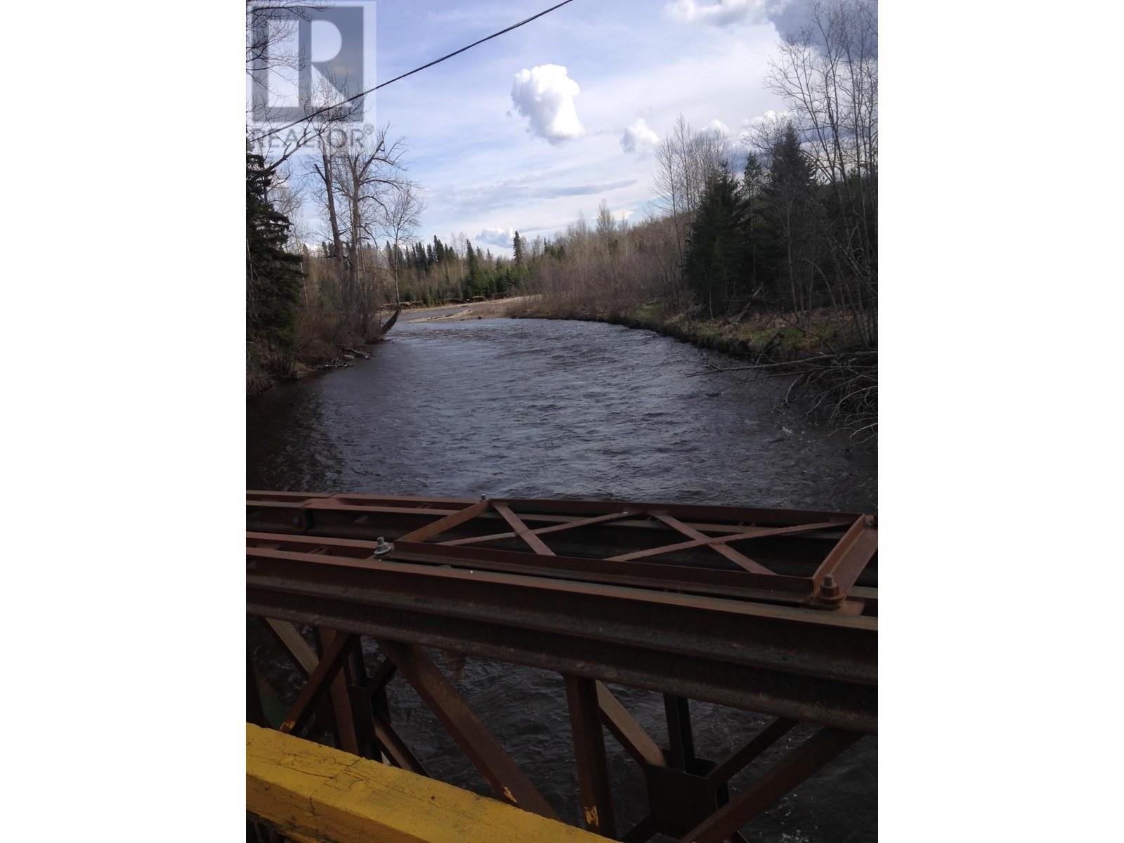 10860 Lake Creek Road, Hixon, British Columbia  V0K 1S0 - Photo 10 - C8065982