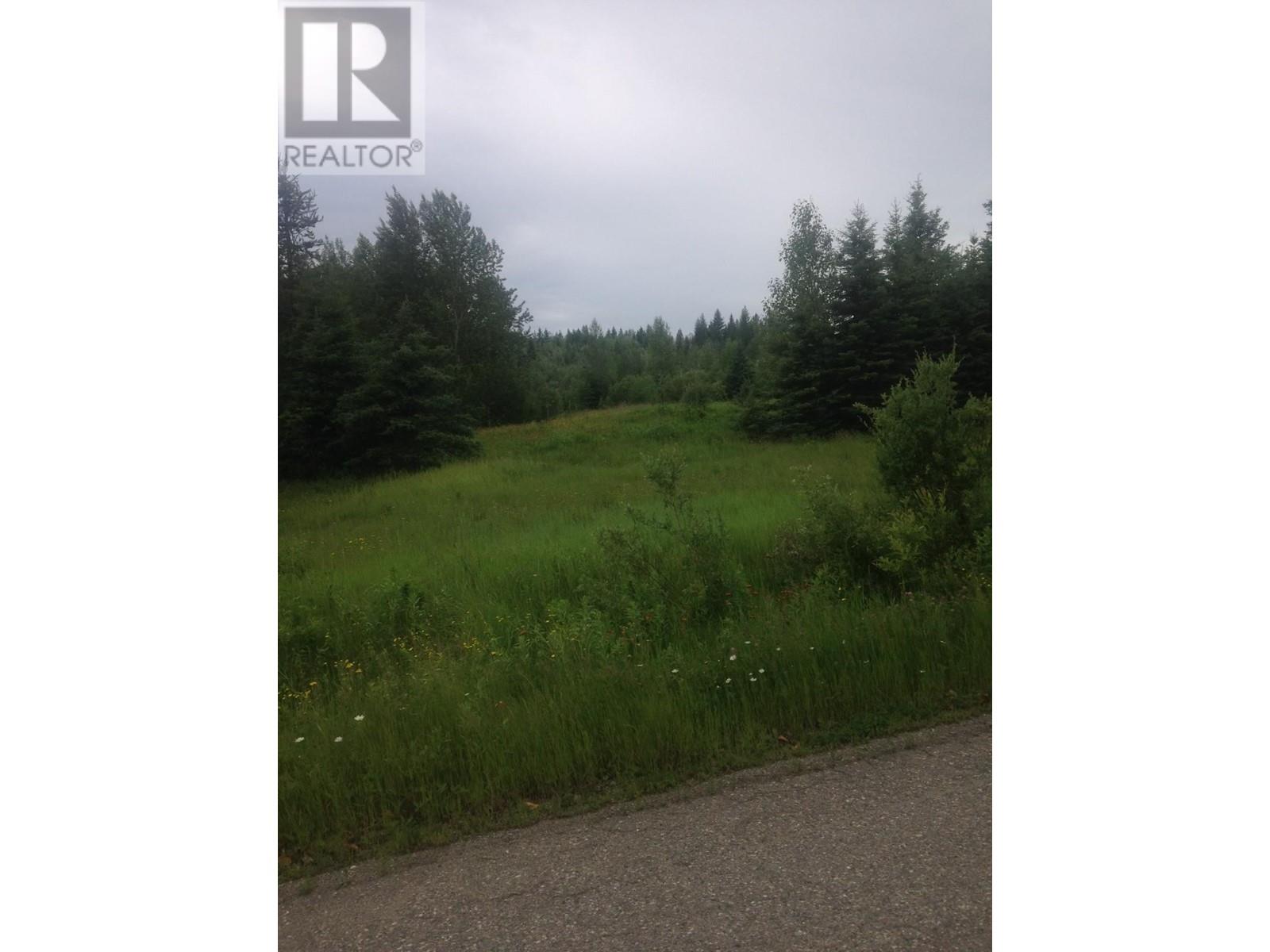 10860 Lake Creek Road, Hixon, British Columbia  V0K 1S0 - Photo 6 - C8065982