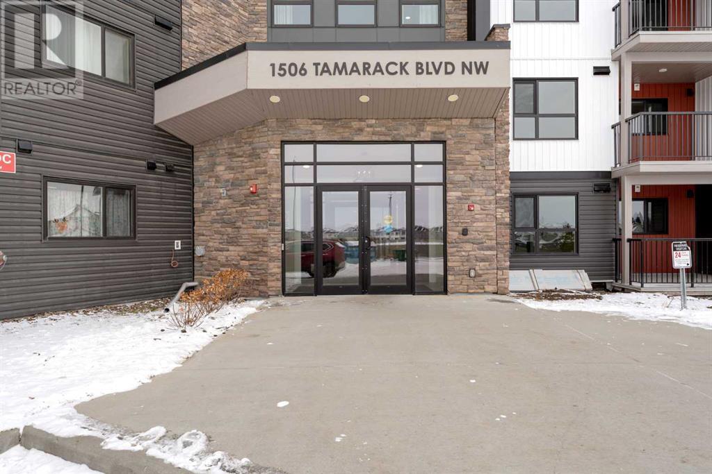 Property at 220, 1506 Tamarack Boulevard image 4