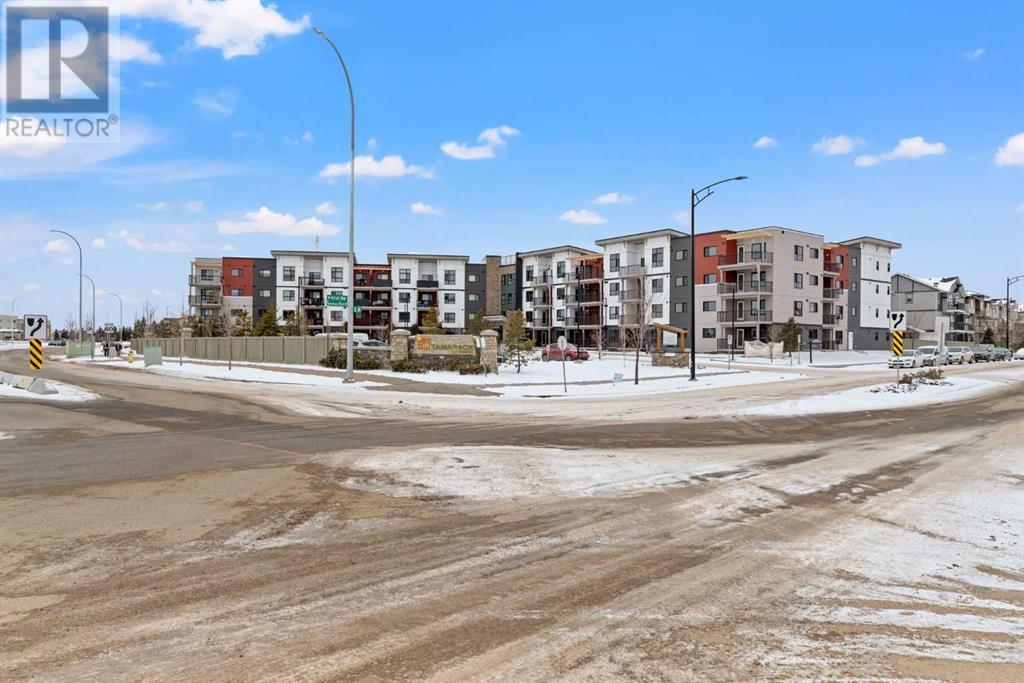 Property at 220, 1506 Tamarack Boulevard image 2