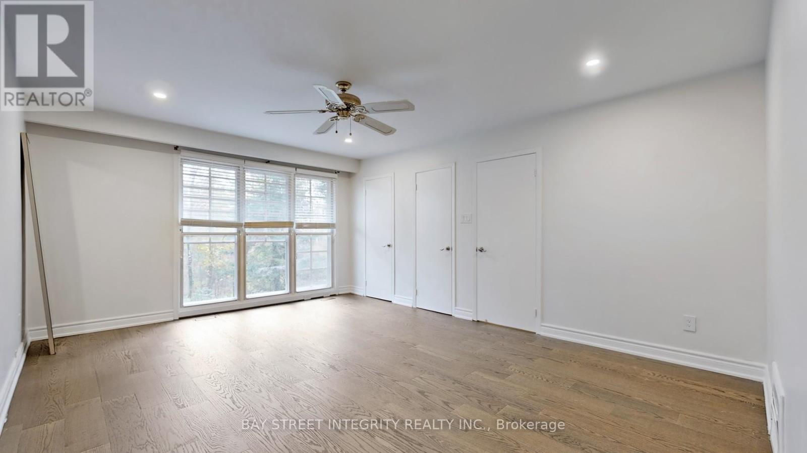 1372 Gatehouse Drive, Mississauga, Ontario  L5H 1A5 - Photo 21 - W12065205