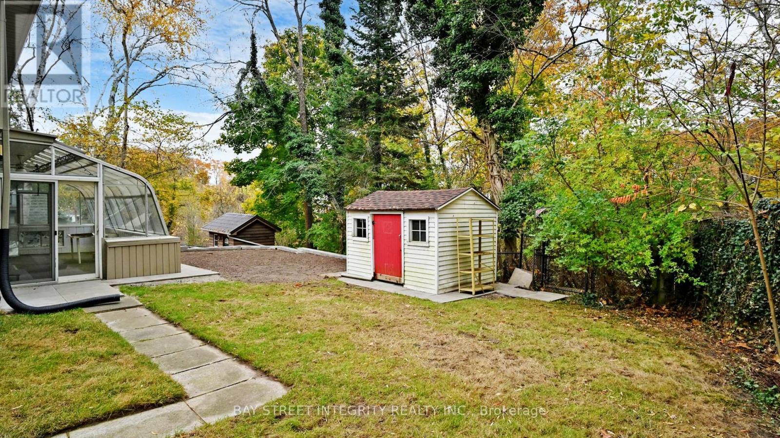 1372 Gatehouse Drive, Mississauga, Ontario  L5H 1A5 - Photo 35 - W12065205