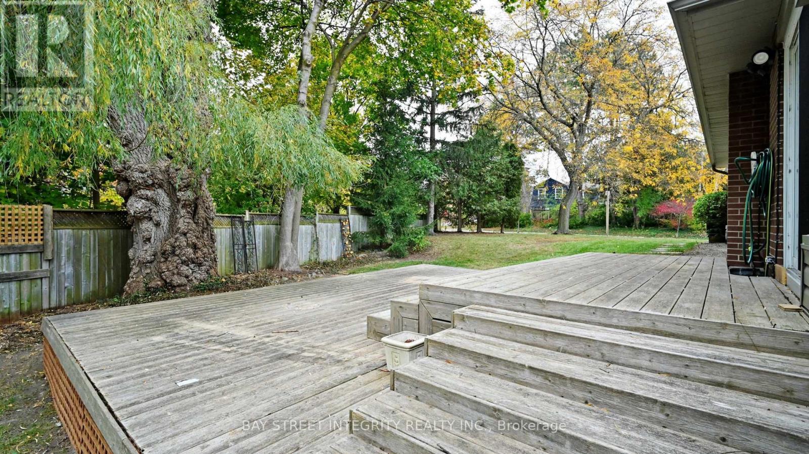 1372 Gatehouse Drive, Mississauga, Ontario  L5H 1A5 - Photo 36 - W12065205