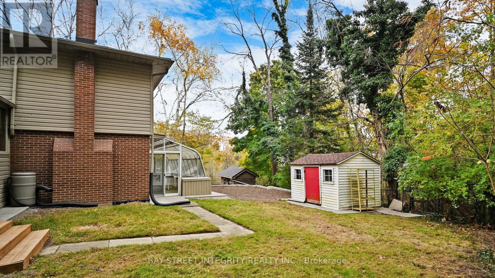 1372 Gatehouse Drive, Mississauga, Ontario  L5H 1A5 - Photo 37 - W12065205