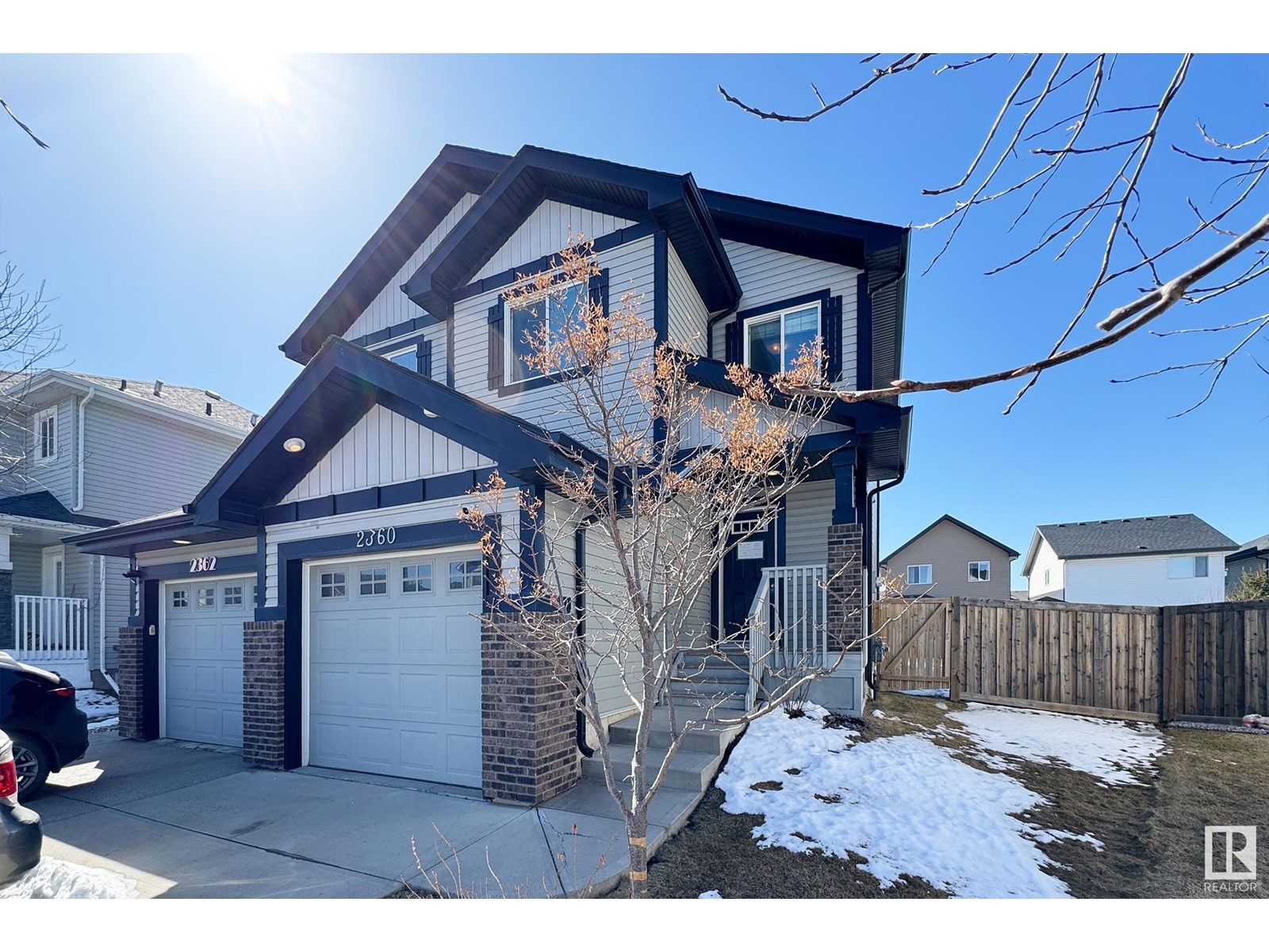 Property at 2360 CASSELMAN CR SW image 3