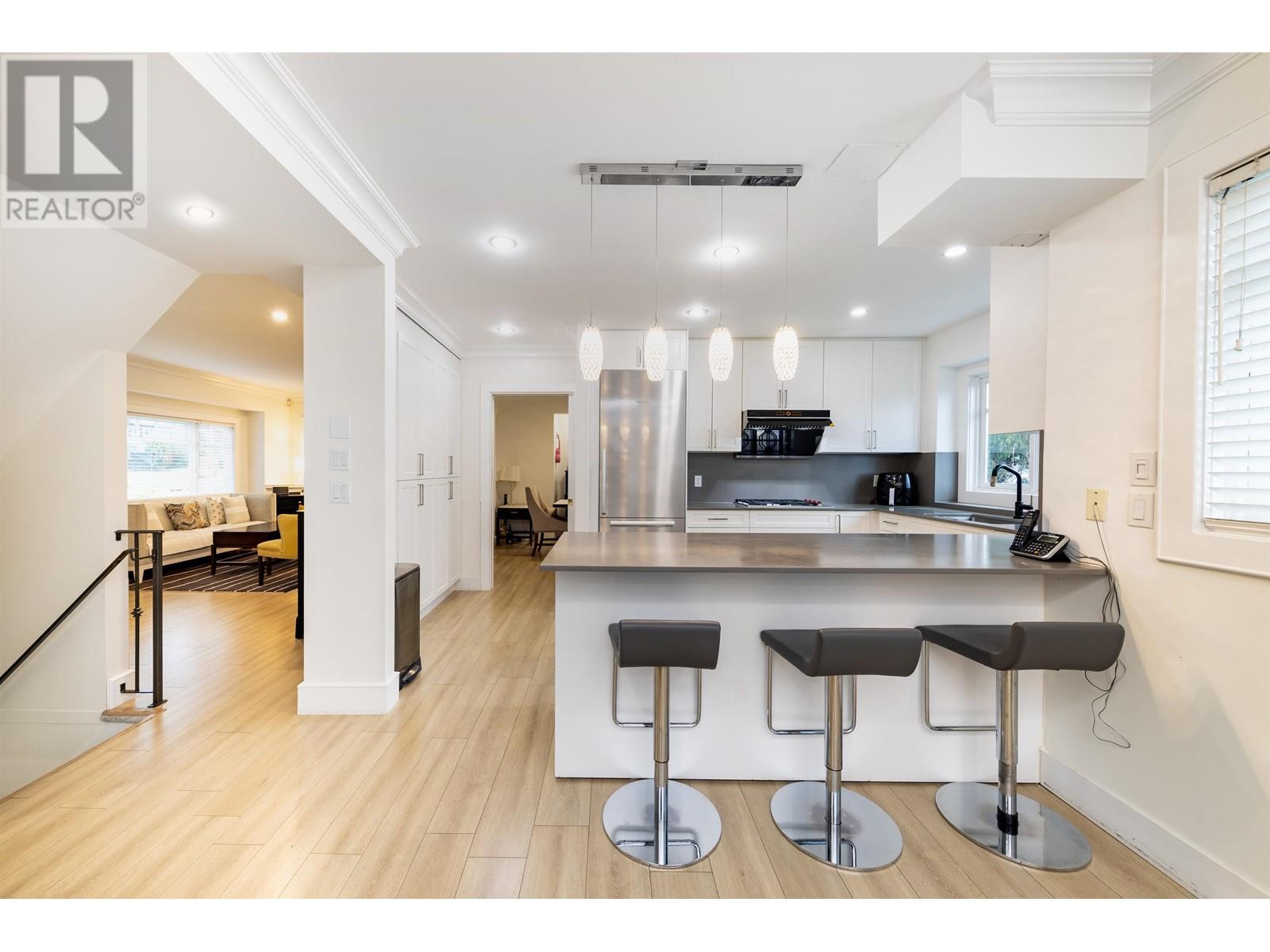 3389 W 21st Avenue, Vancouver, British Columbia  V6S 1G8 - Photo 6 - R2973601