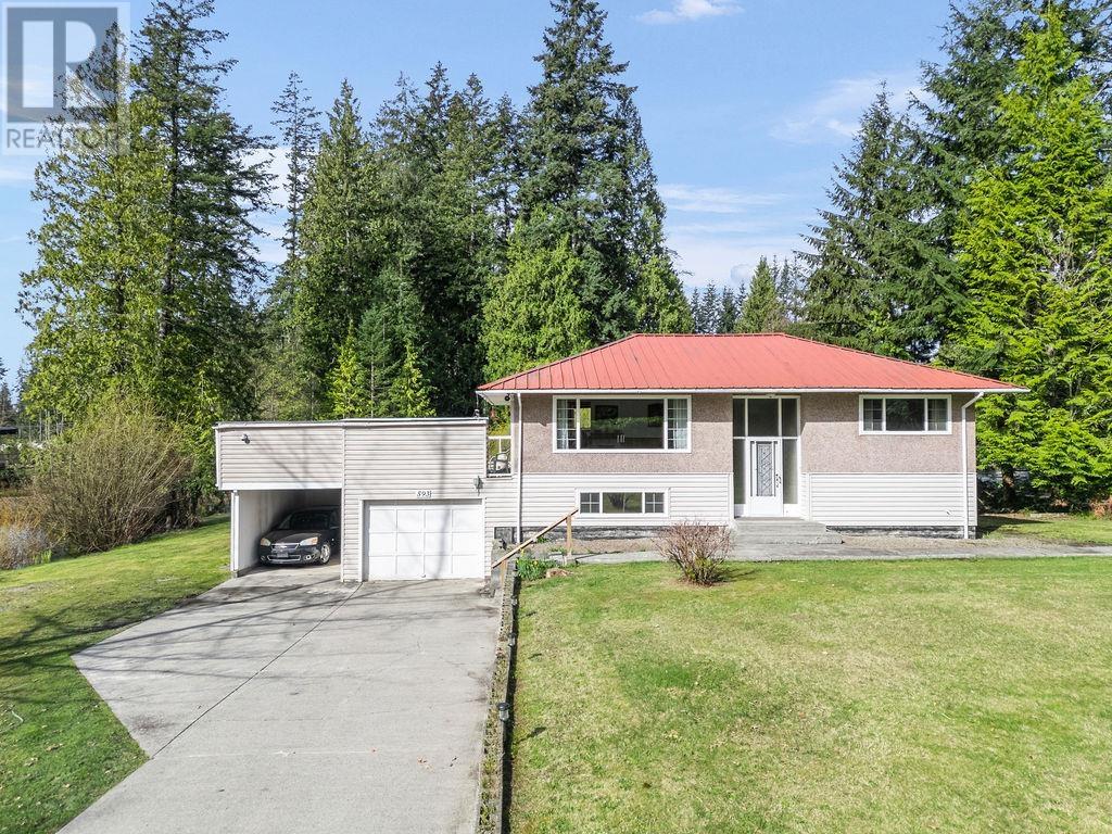Property at 593 VETERANS ROAD image 5