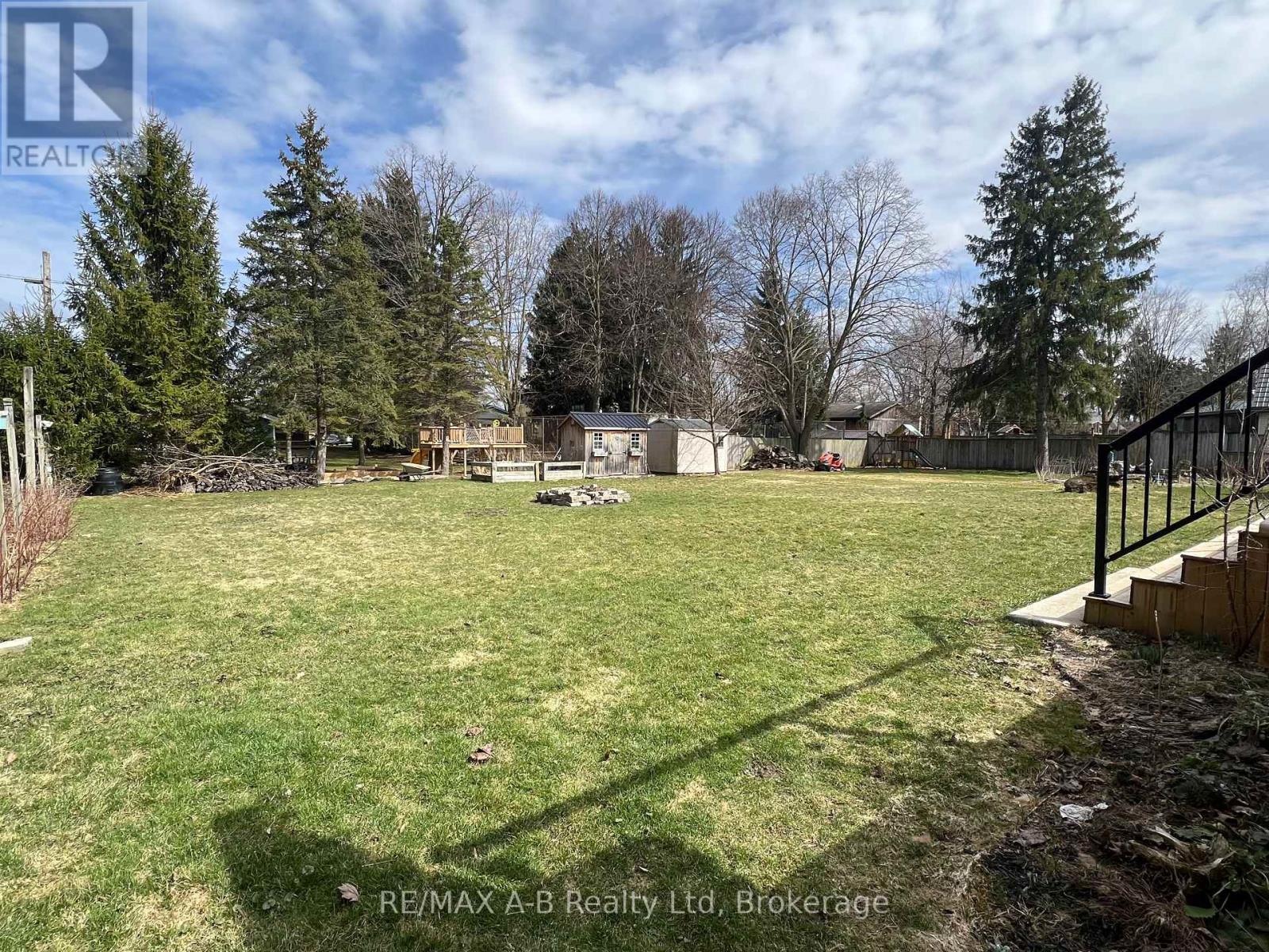 35 Wellington Street, East Zorra-Tavistock, Ontario  N0B 2R0 - Photo 27 - X11940860
