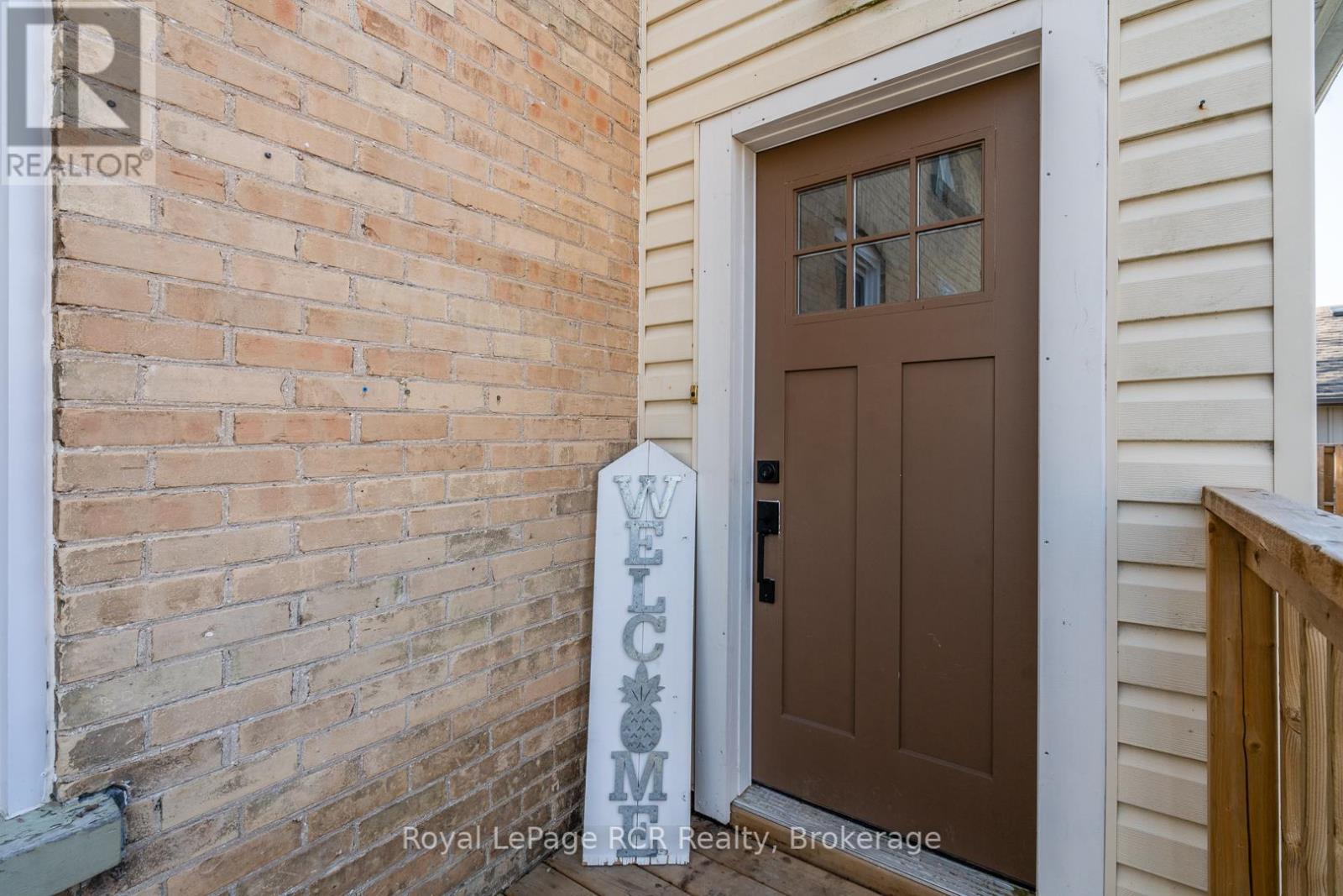 134 9th Street, Hanover, Ontario  N4N 1K6 - Photo 18 - X12065234
