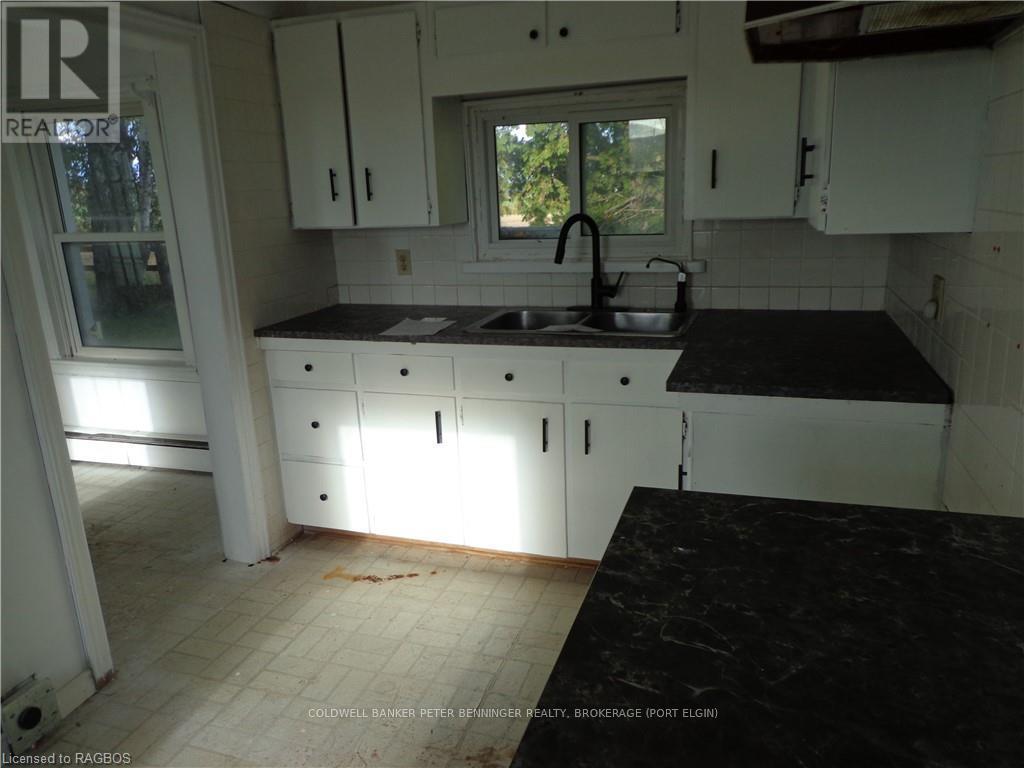 1224 Concession 10, Kincardine, Ontario  N0G 2N0 - Photo 19 - X10846465