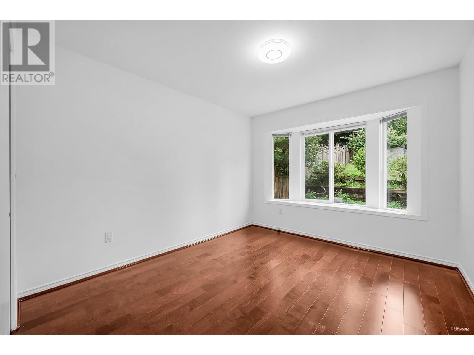 1188 Wellington Drive, North Vancouver, British Columbia  V7K 1L2 - Photo 7 - R2958179