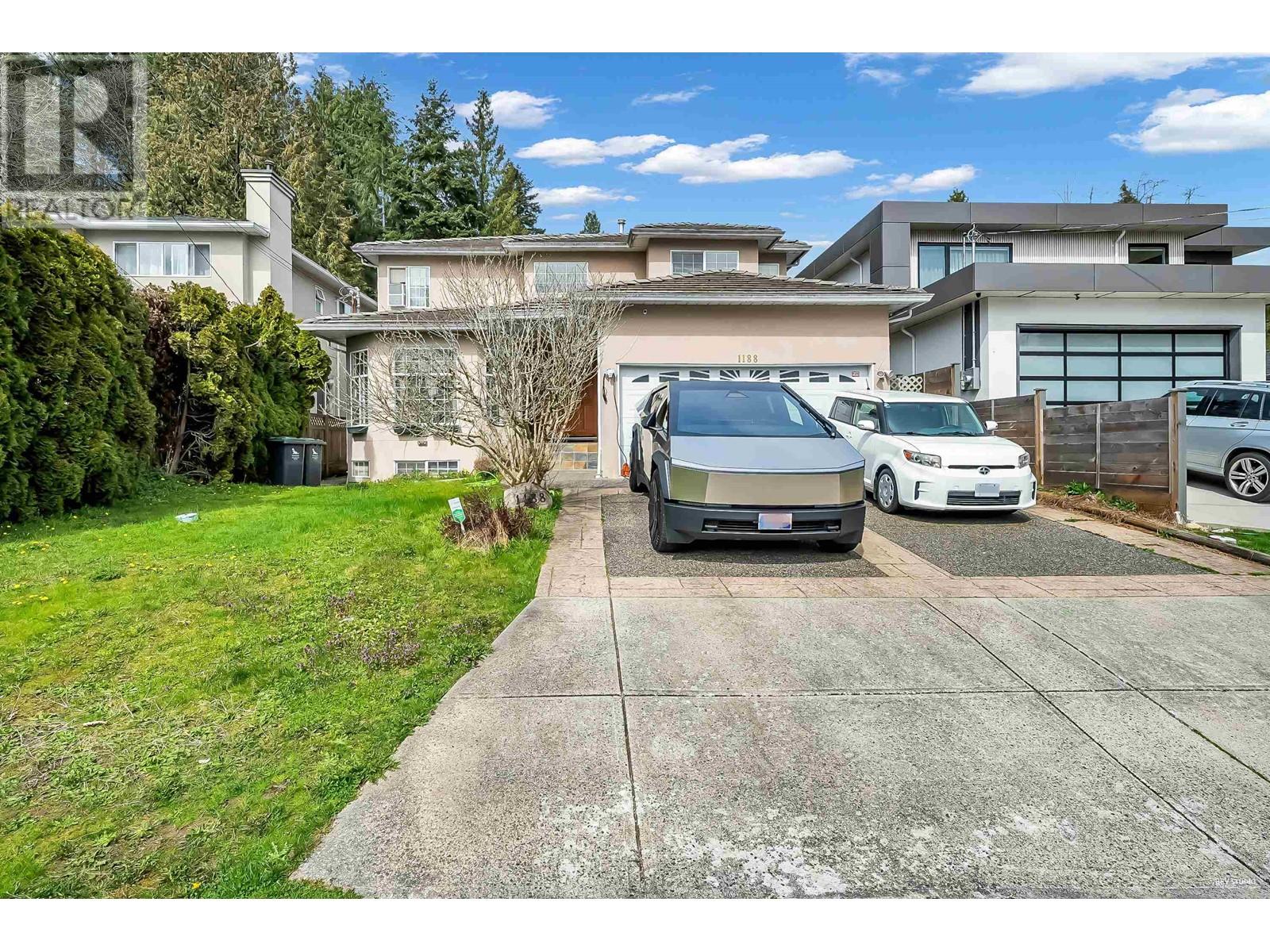 Property at 1188 WELLINGTON DRIVE image 2