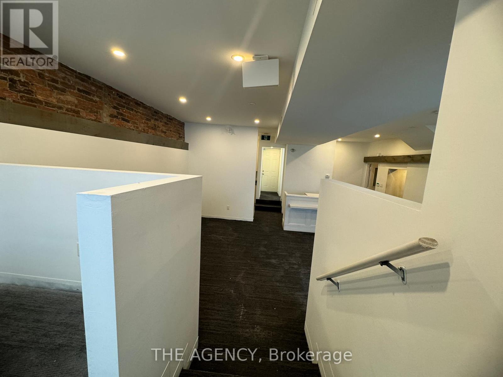 139 John Street S, Hamilton, Ontario  L8N 2C3 - Photo 13 - X12065247