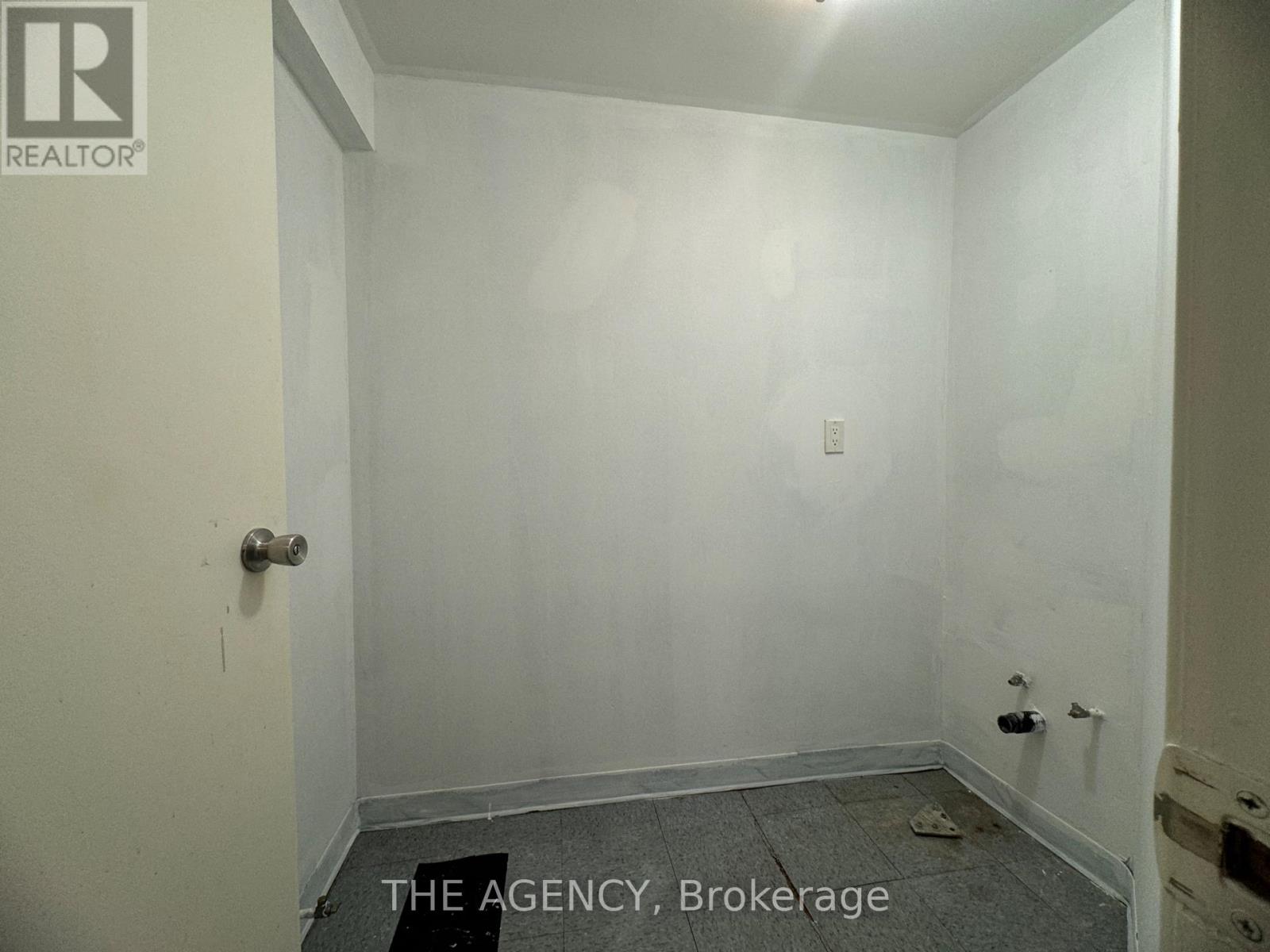 139 John Street S, Hamilton, Ontario  L8N 2C3 - Photo 16 - X12065247
