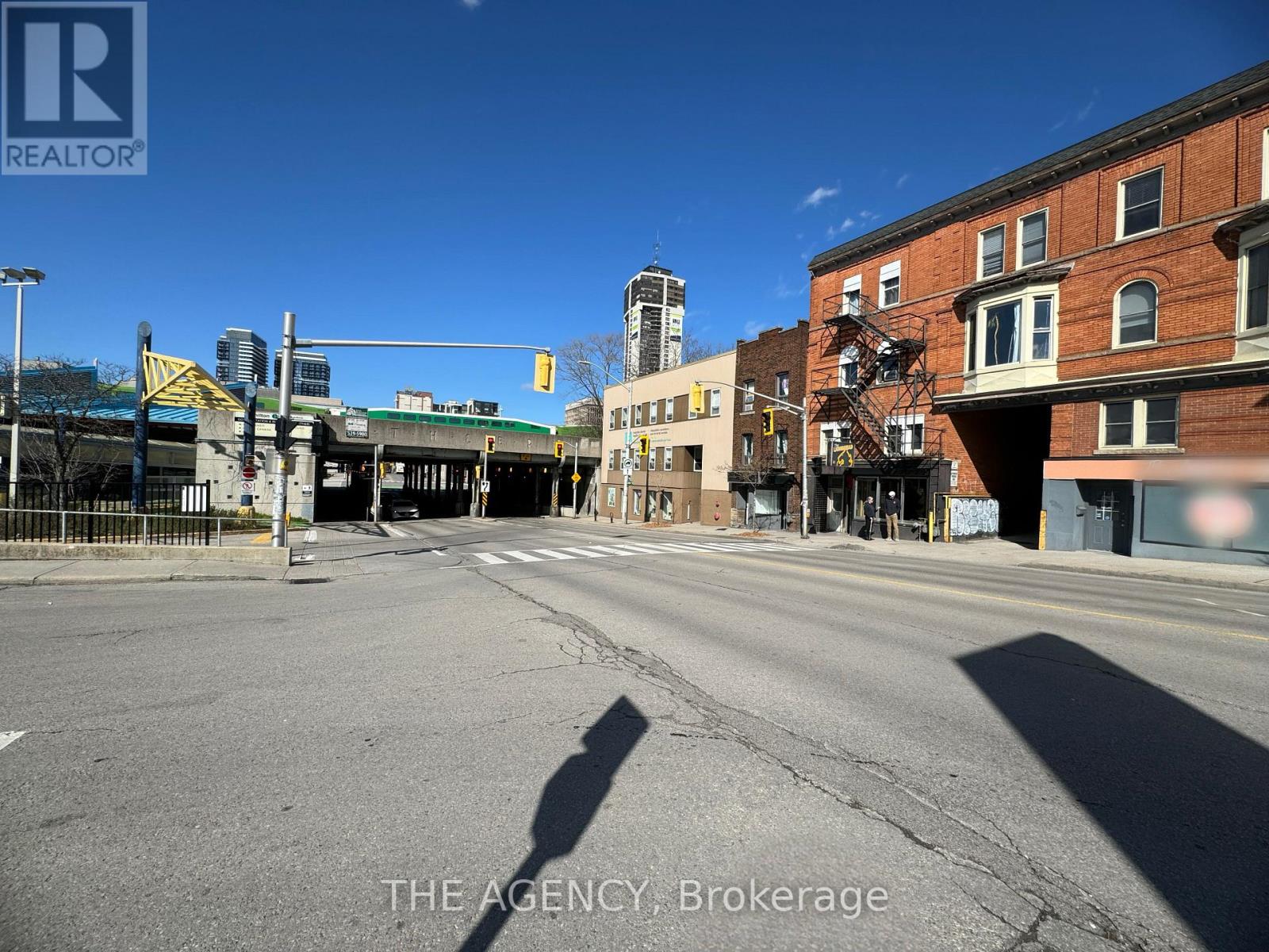139 John Street S, Hamilton, Ontario  L8N 2C3 - Photo 18 - X12065247