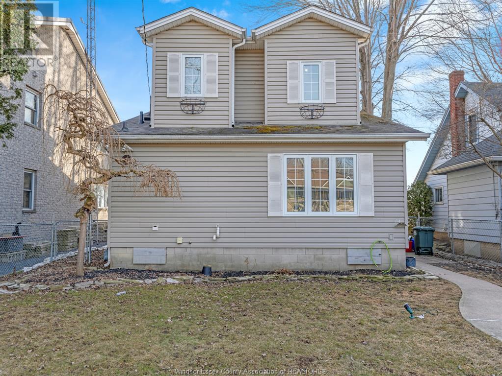 Property at 235 Lakewood DRIVE image 4