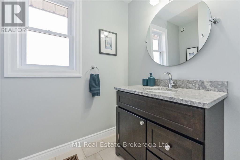 59 Keating Drive, Centre Wellington, Ontario  L1B 0B4 - Photo 34 - X12065314