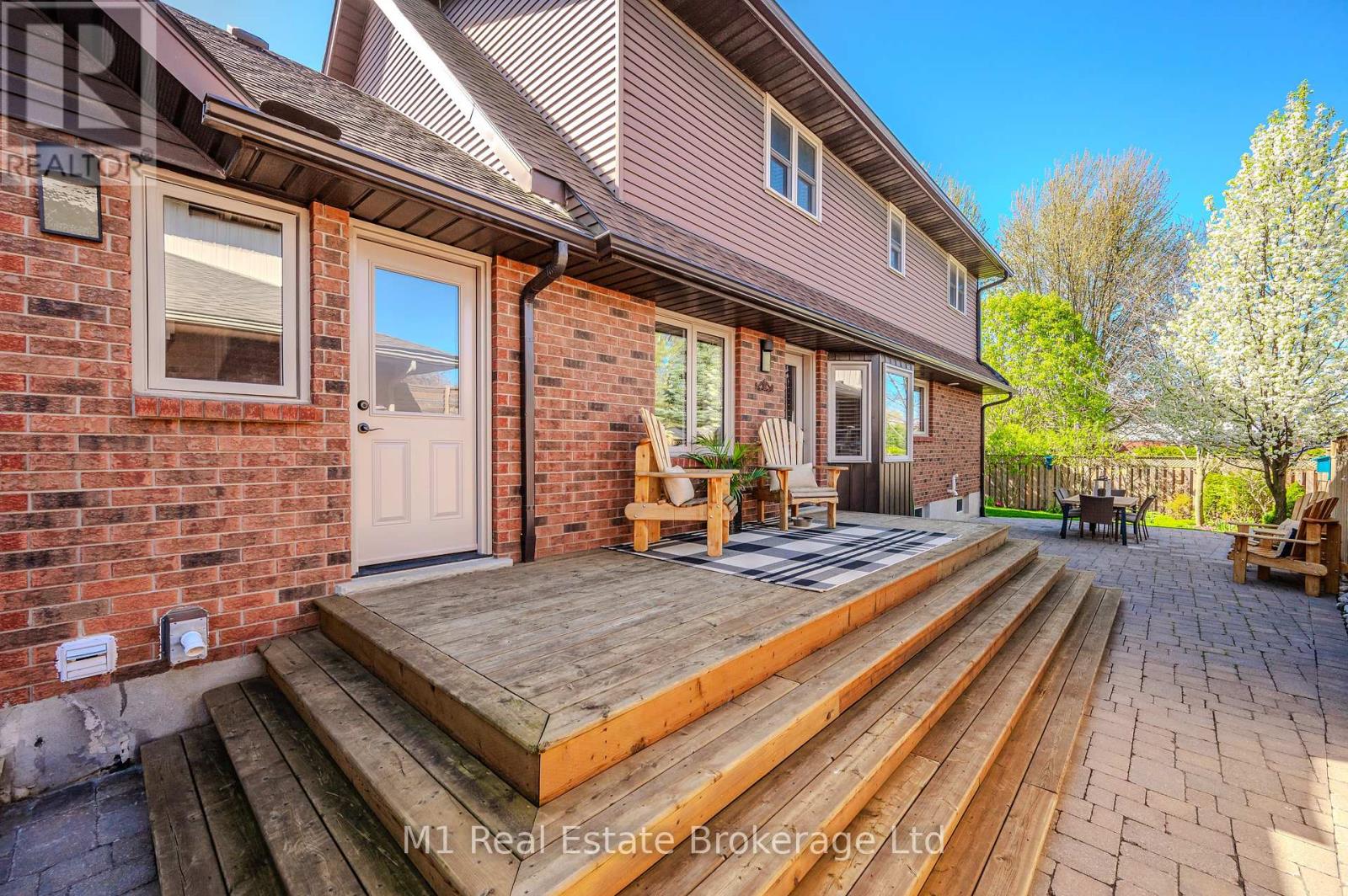 59 Keating Drive, Centre Wellington, Ontario  L1B 0B4 - Photo 45 - X12065314