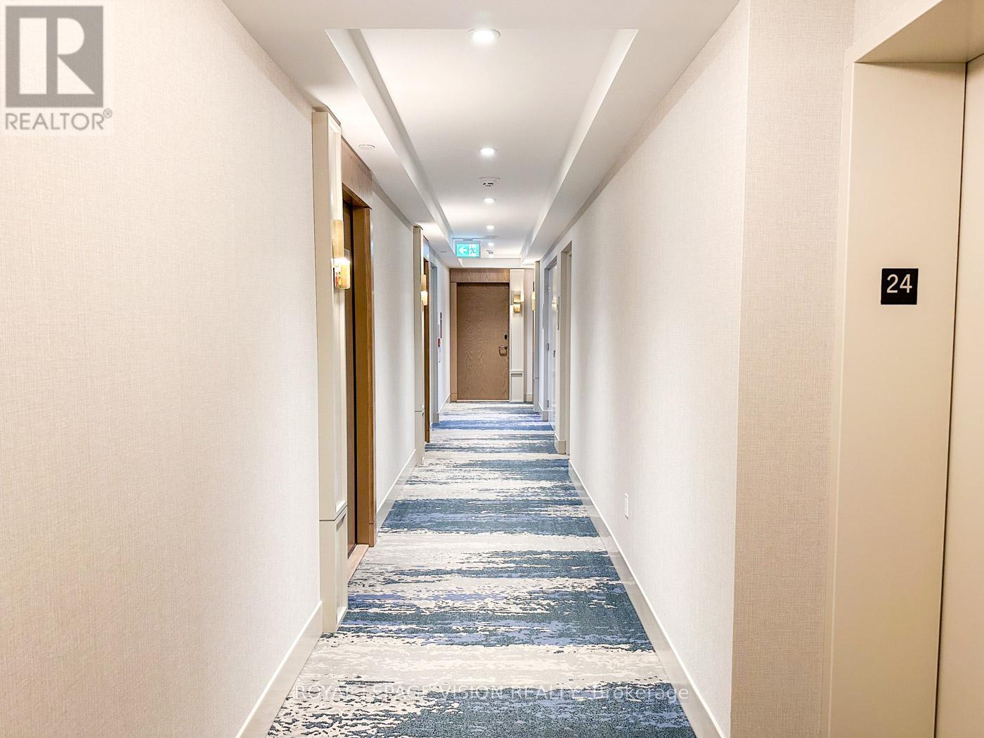 2404 - 30 Inn On The Park Drive, Toronto, Ontario  M3C 0P8 - Photo 6 - C12061318