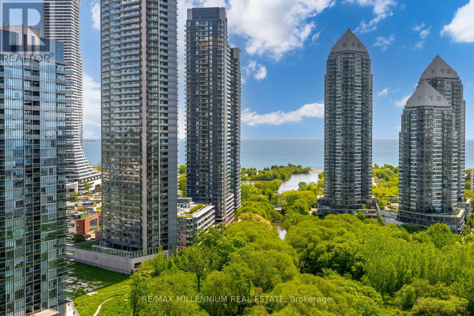Property at 2114 - 155 LEGION ROAD N image 2