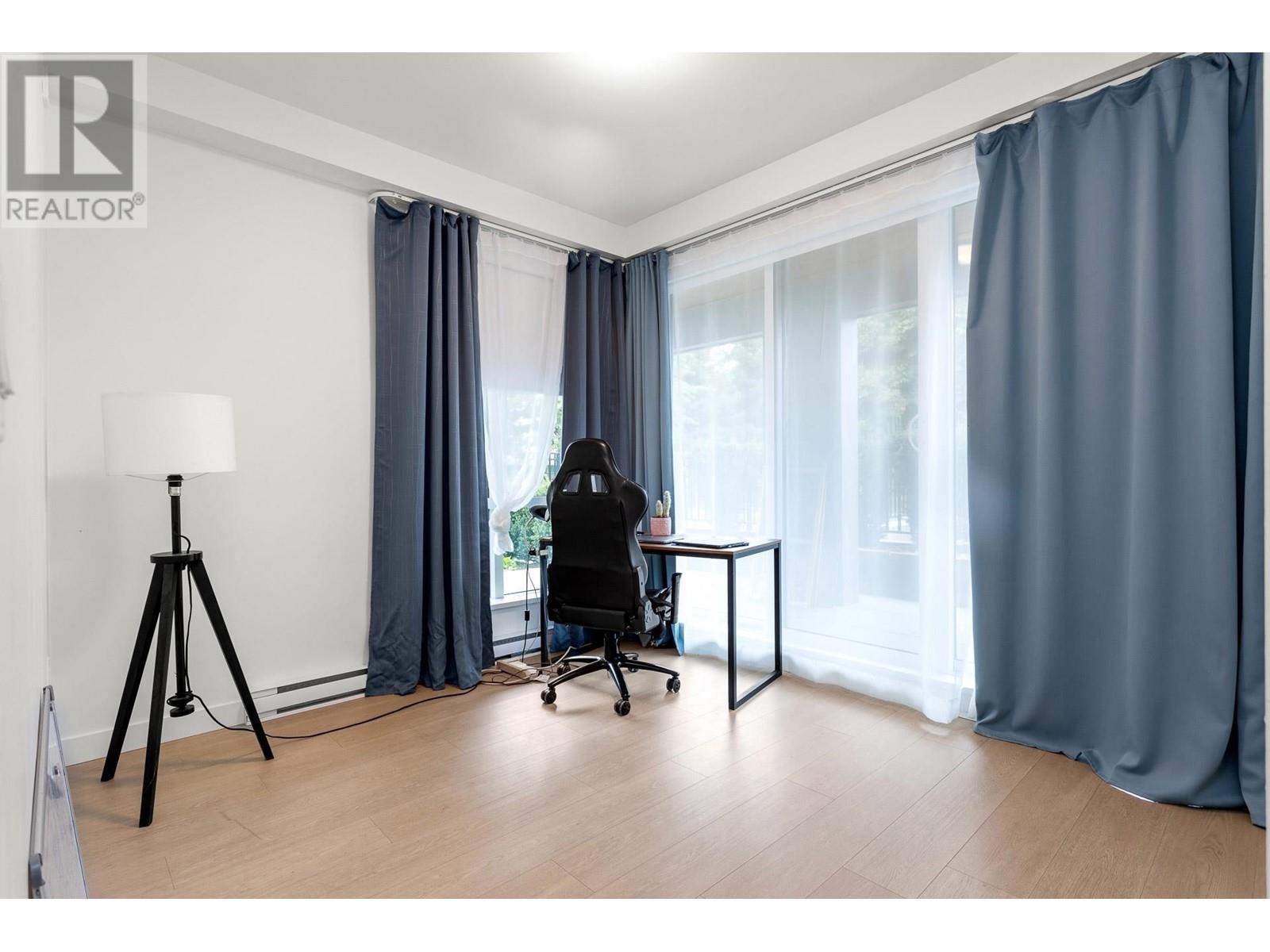 Listing Picture 20 of 31 : 119 7588 16TH STREET, Burnaby / 本拿比 - 魯藝地產 Yvonne Lu Group - MLS Medallion Club Member