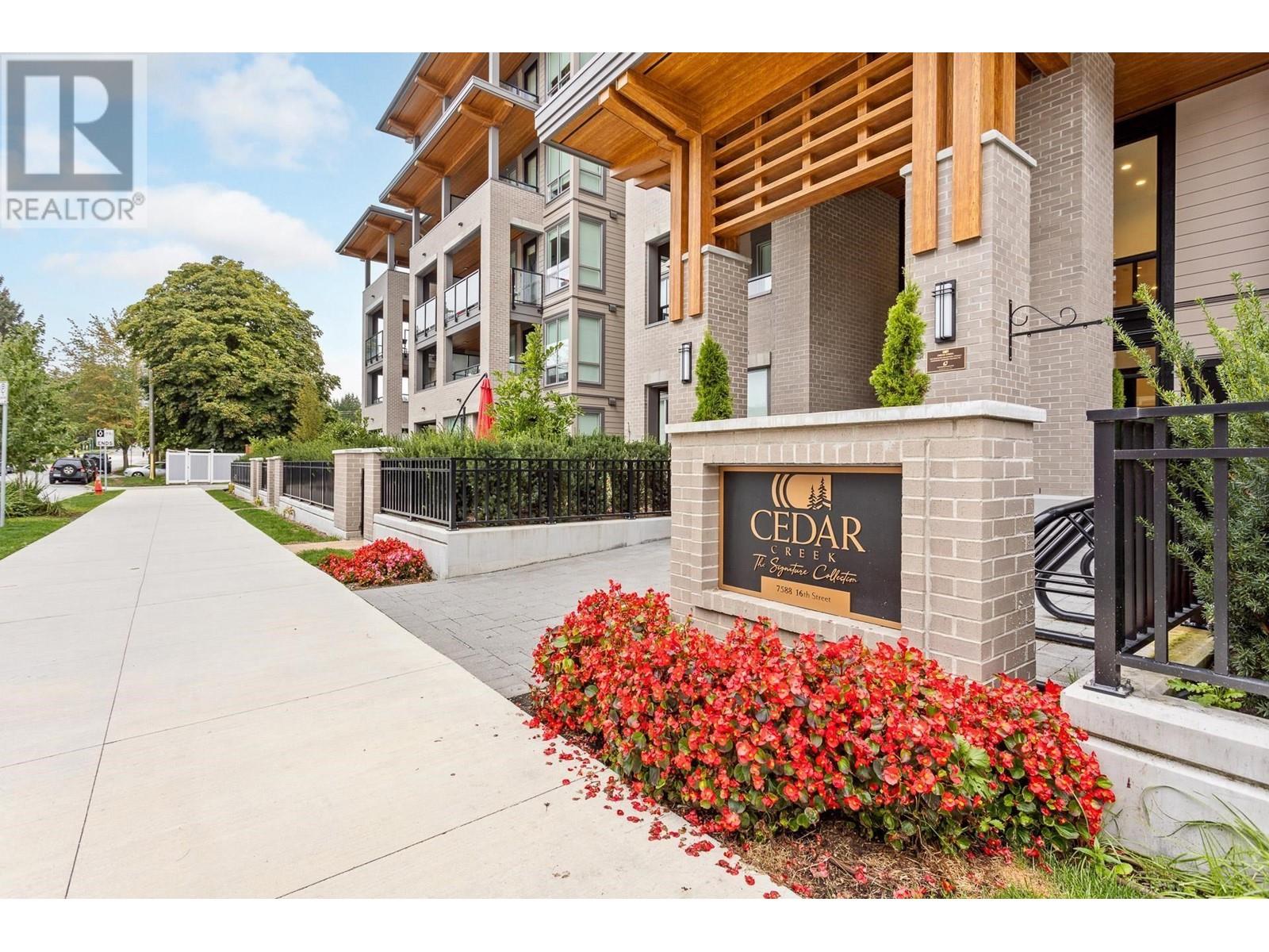 Listing Picture 7 of 31 : 119 7588 16TH STREET, Burnaby / 本拿比 - 魯藝地產 Yvonne Lu Group - MLS Medallion Club Member