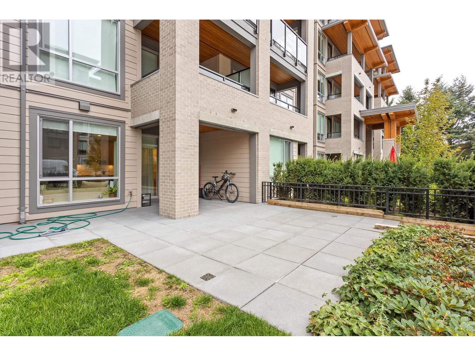 Listing Picture 30 of 31 : 119 7588 16TH STREET, Burnaby / 本拿比 - 魯藝地產 Yvonne Lu Group - MLS Medallion Club Member