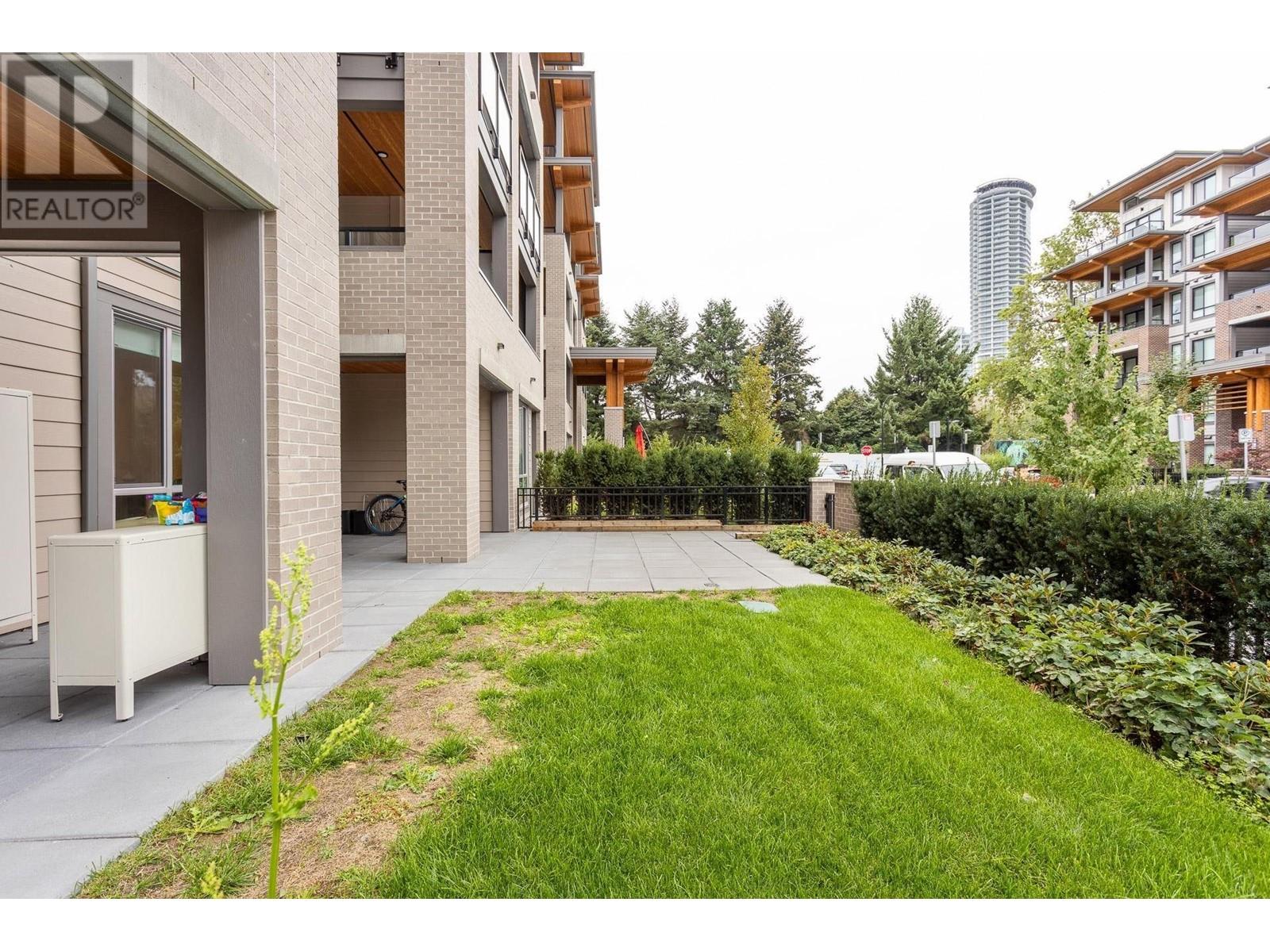Listing Picture 28 of 31 : 119 7588 16TH STREET, Burnaby / 本拿比 - 魯藝地產 Yvonne Lu Group - MLS Medallion Club Member