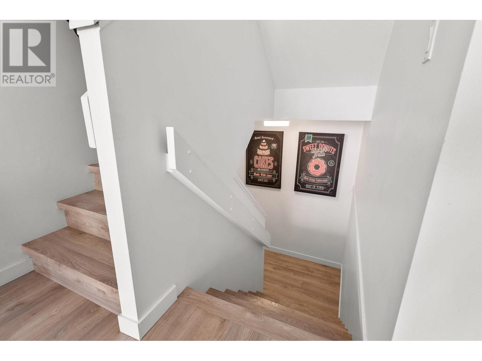 208 1220 Falcon Drive, Coquitlam, British Columbia  V3E 2E5 - Photo 24 - R2961277