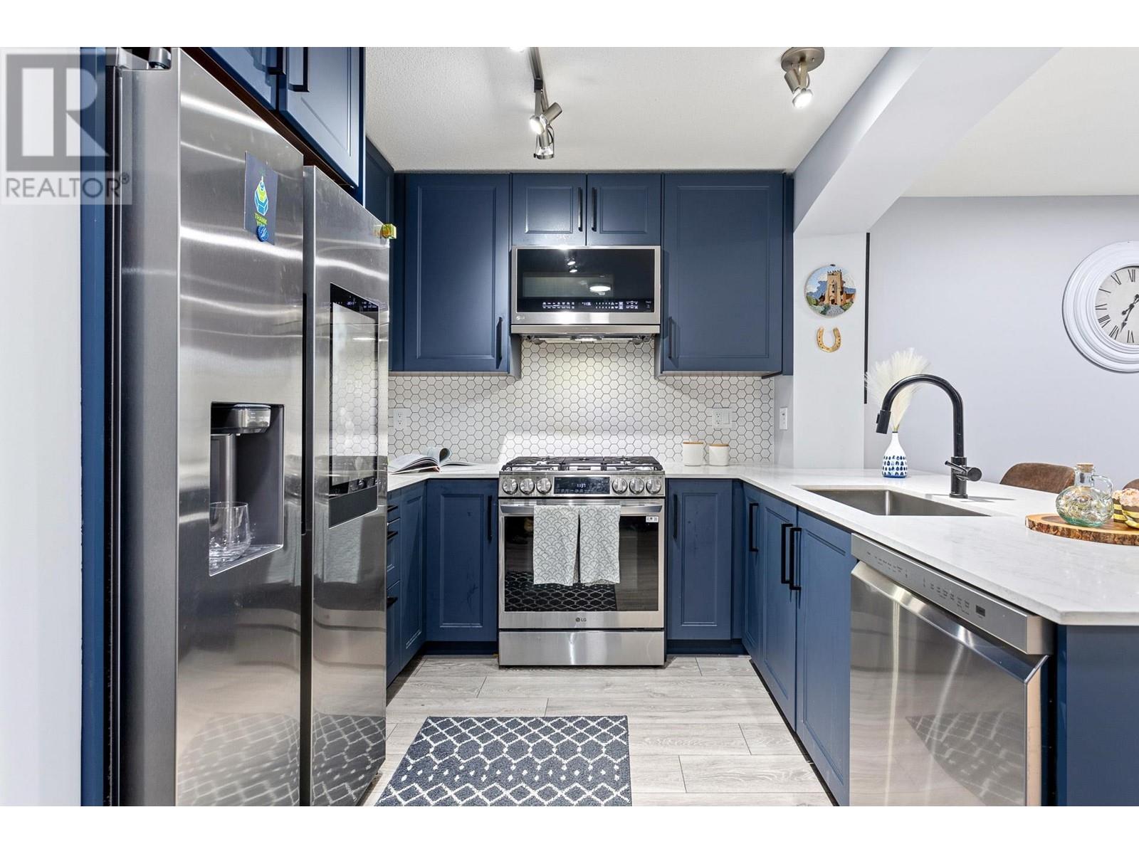 406 2968 SILVER SPRINGS BOULEVARD, coquitlam, British Columbia