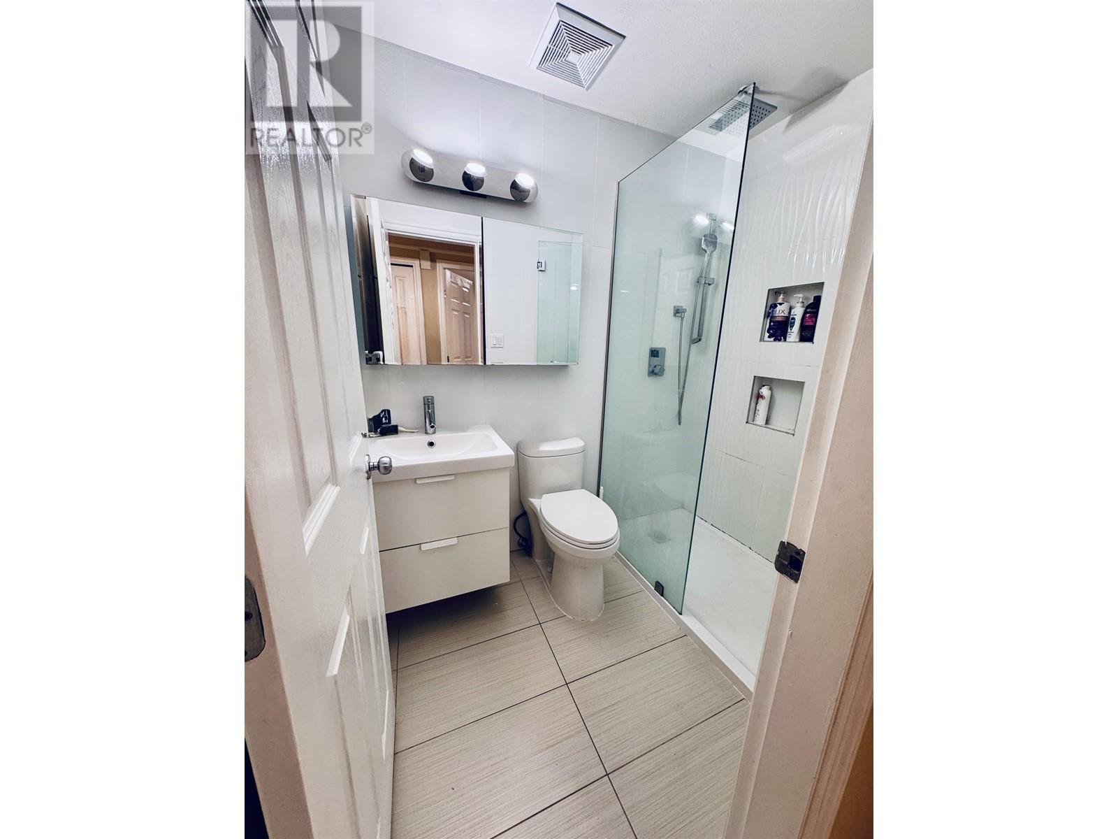 5366 Manor Street, Burnaby, British Columbia  V5G 1B7 - Photo 9 - R2982629