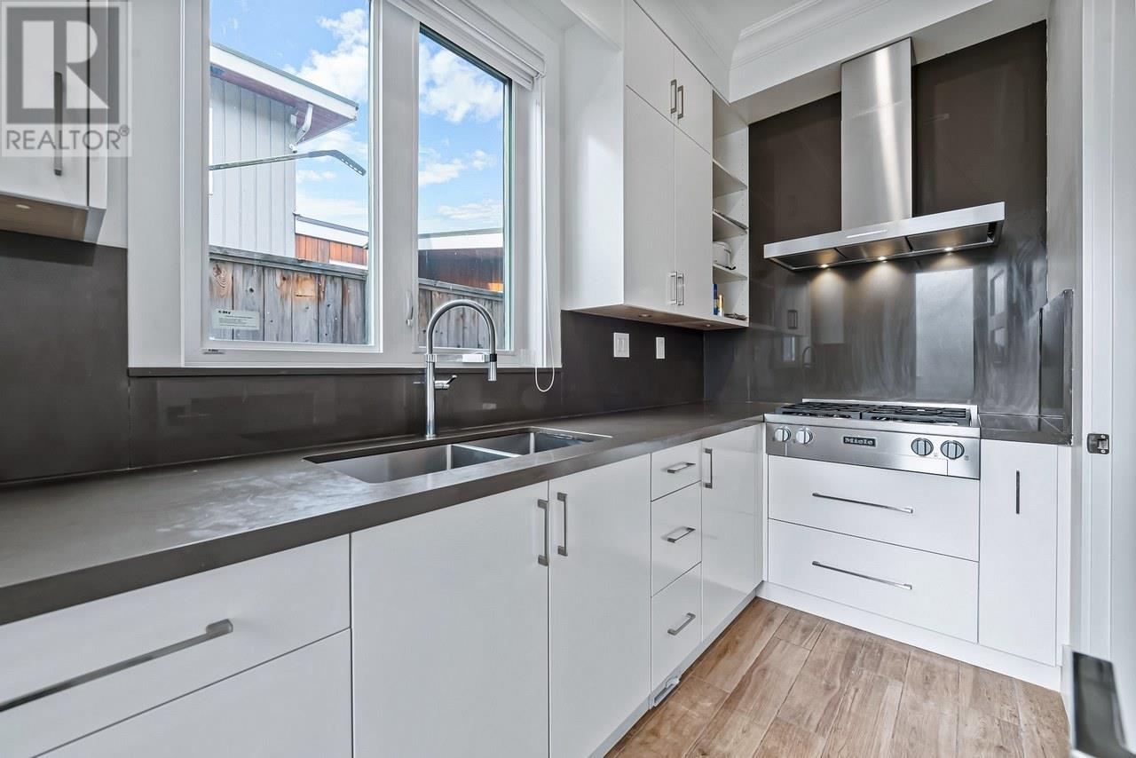 8631 Fairdell Crescent, Richmond, British Columbia  V7C 1W5 - Photo 31 - R2973443