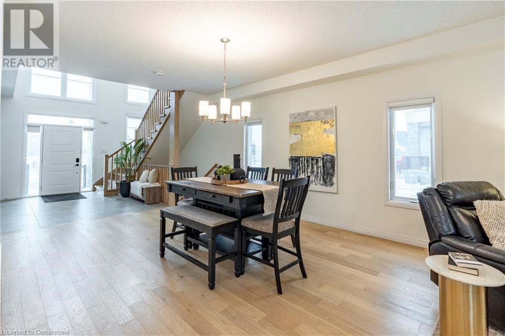 104 Dempsey Drive, Stratford, Ontario  N5A 6S2 - Photo 8 - 40714078