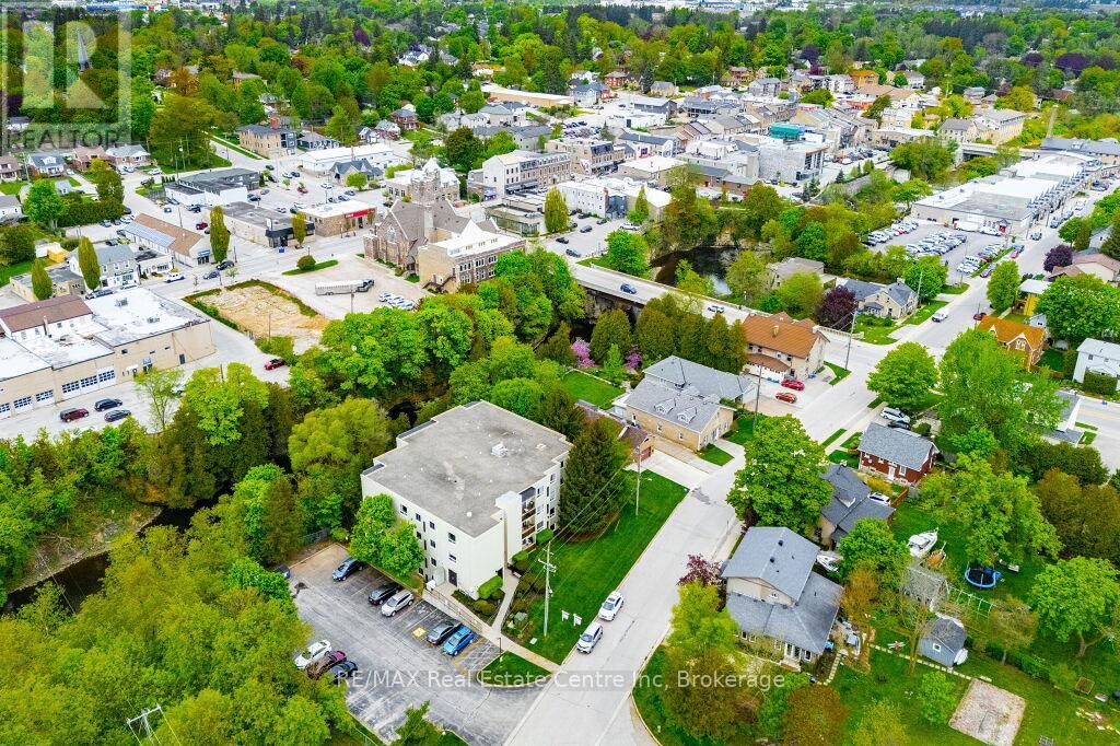 103 - 245 Queen Street W, Centre Wellington, Ontario  N1M 3R6 - Photo 2 - X12065361