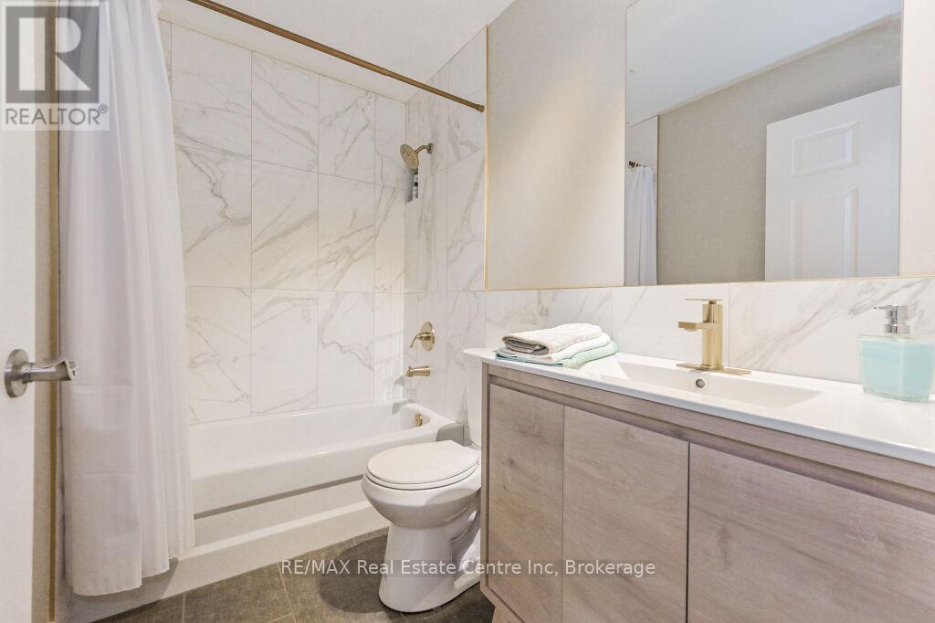 103 - 245 Queen Street W, Centre Wellington, Ontario  N1M 3R6 - Photo 31 - X12065361