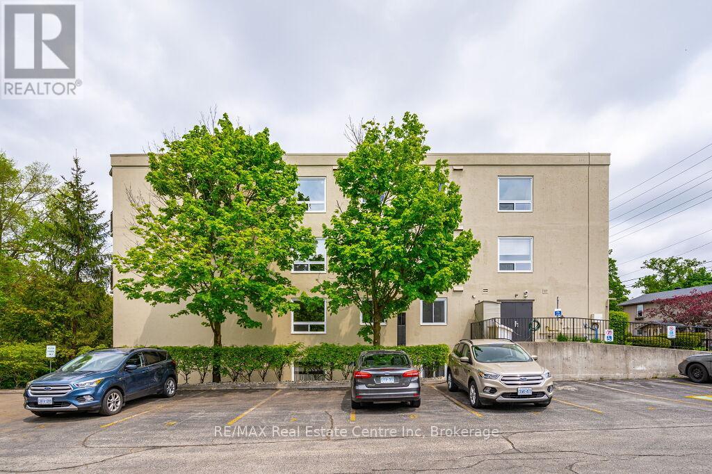 103 - 245 Queen Street W, Centre Wellington, Ontario  N1M 3R6 - Photo 41 - X12065361