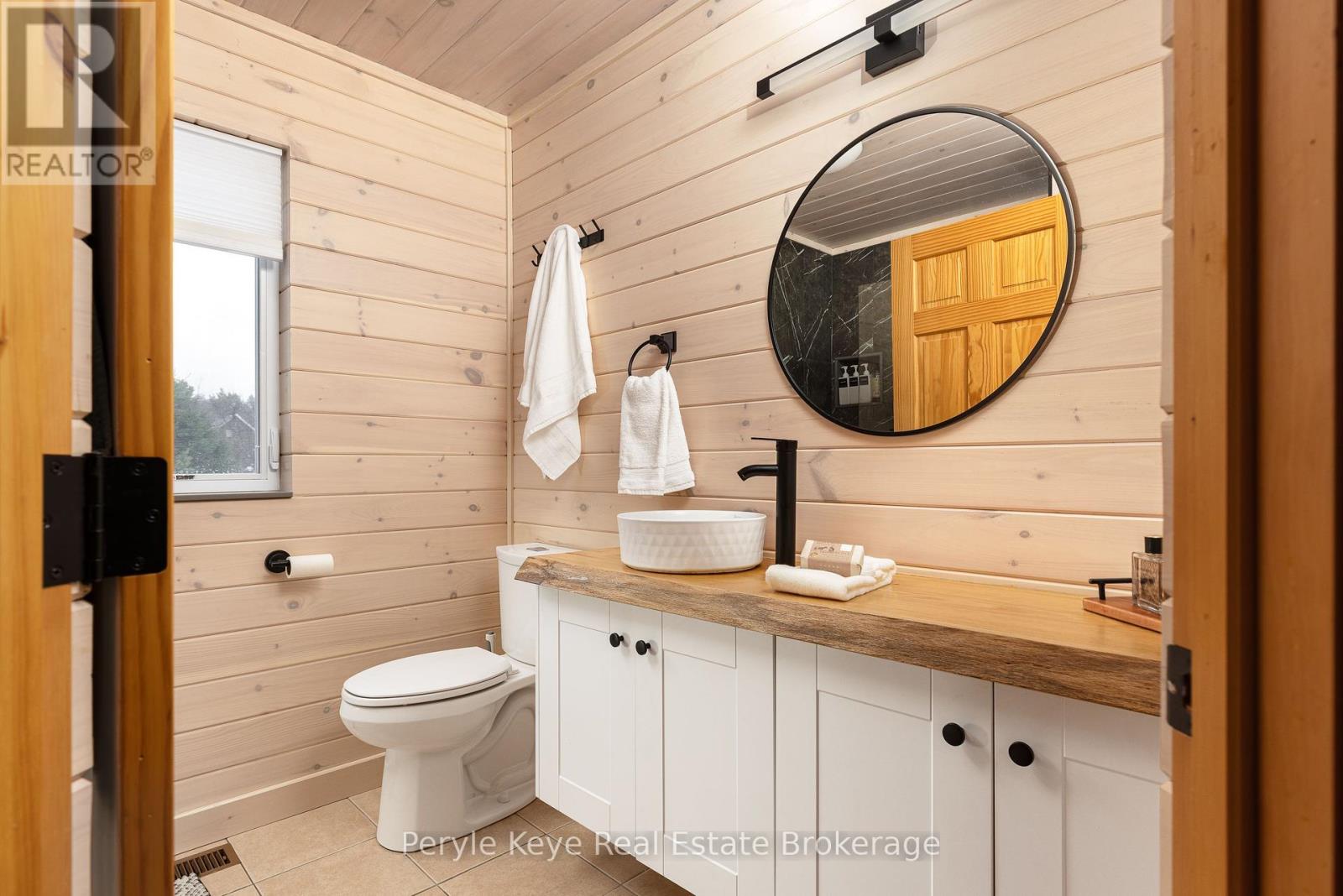 605 Ravenscliffe Road, Huntsville, Ontario  P1H 1N5 - Photo 13 - X12065380