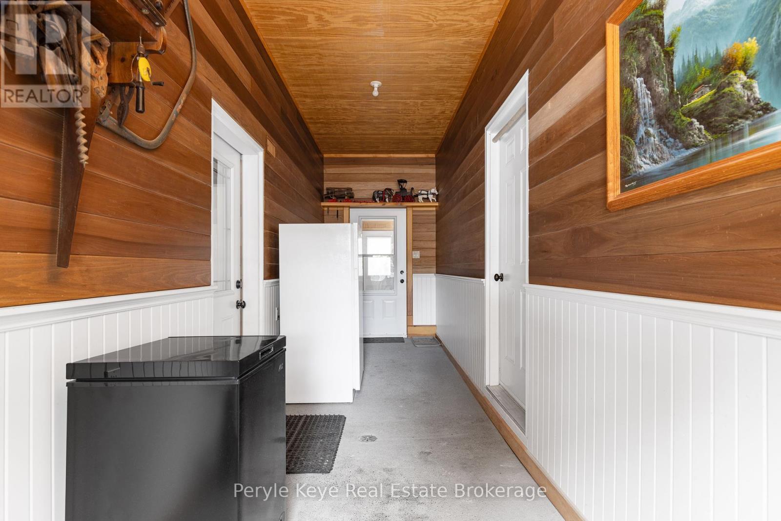 605 Ravenscliffe Road, Huntsville, Ontario  P1H 1N5 - Photo 28 - X12065380