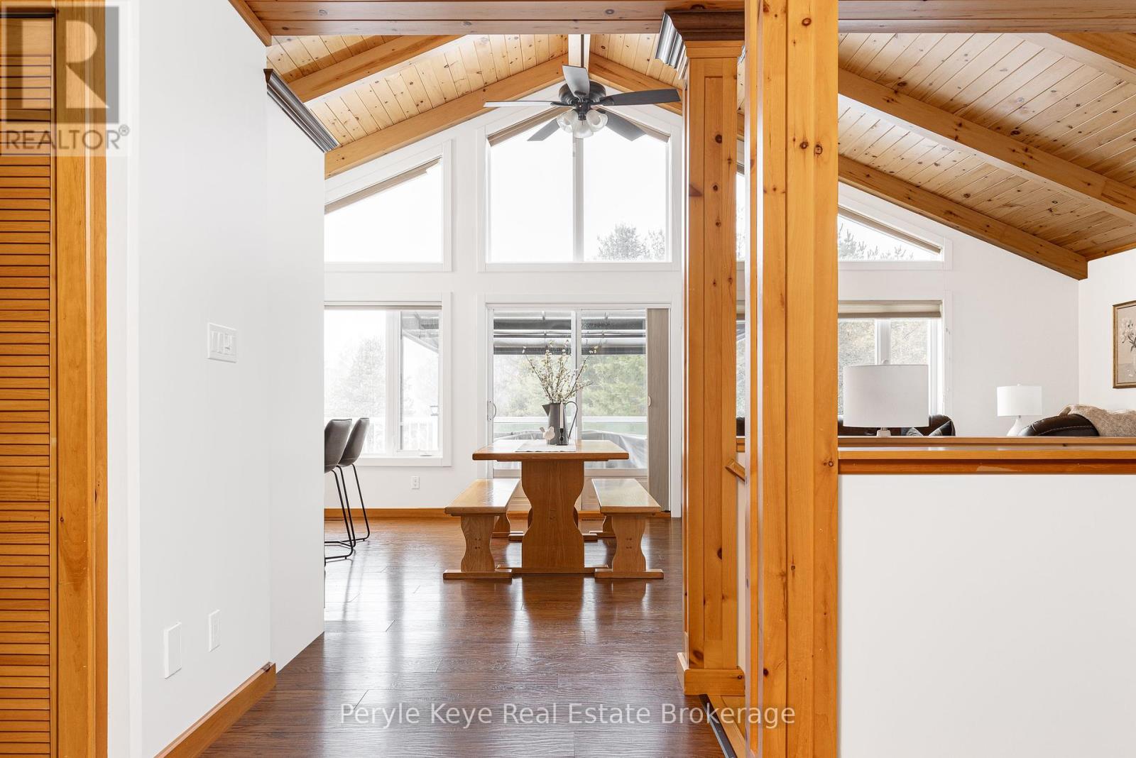 605 Ravenscliffe Road, Huntsville, Ontario  P1H 1N5 - Photo 8 - X12065380