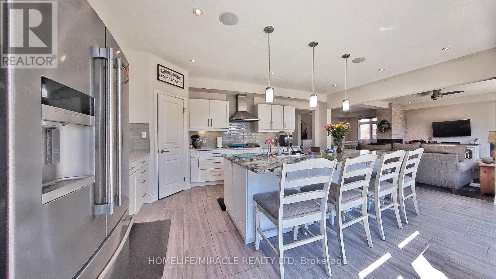117 Eaglecrest Street, Kitchener, Ontario  N2K 0C4 - Photo 25 - X12065357