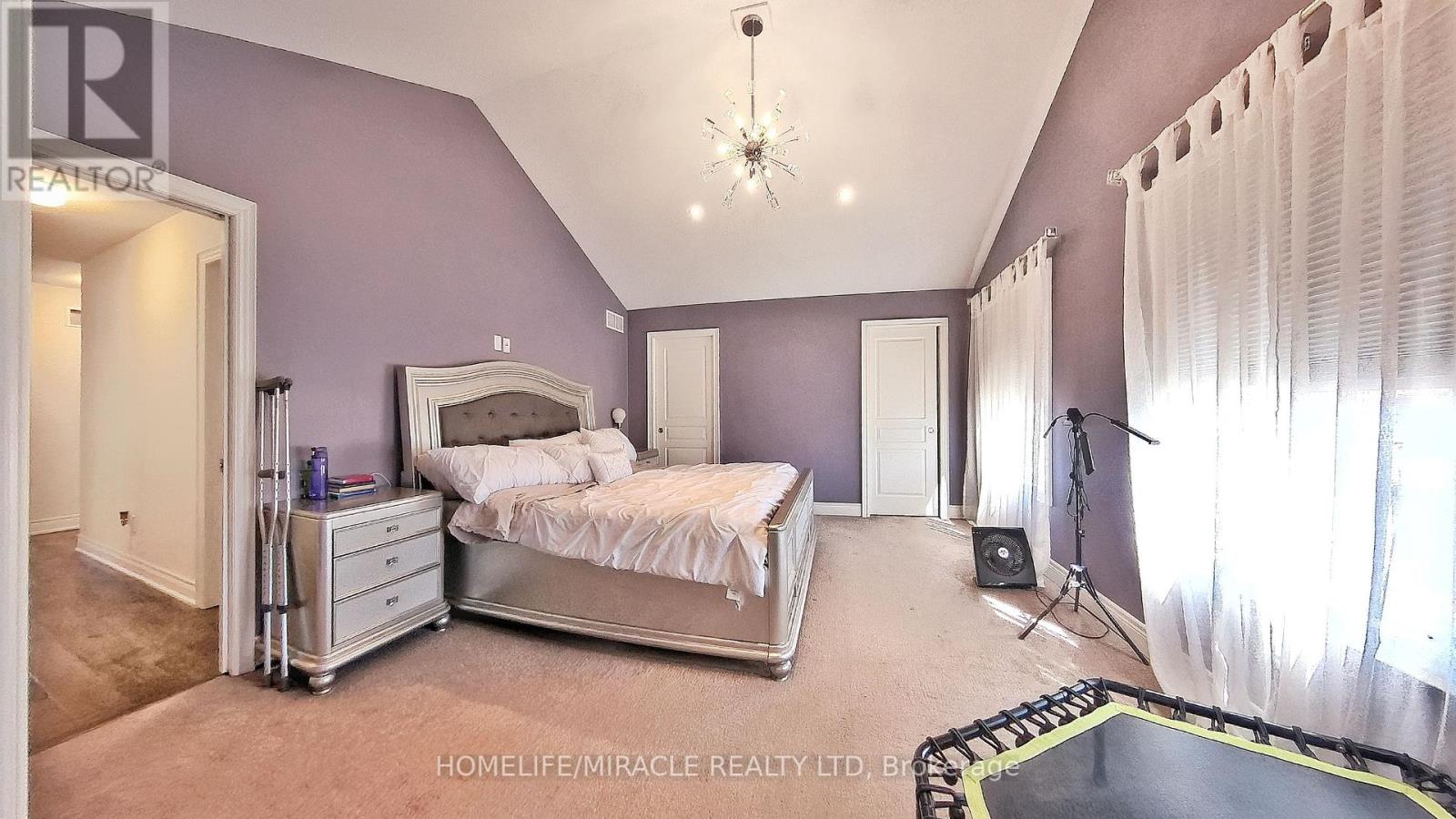 117 Eaglecrest Street, Kitchener, Ontario  N2K 0C4 - Photo 30 - X12065357