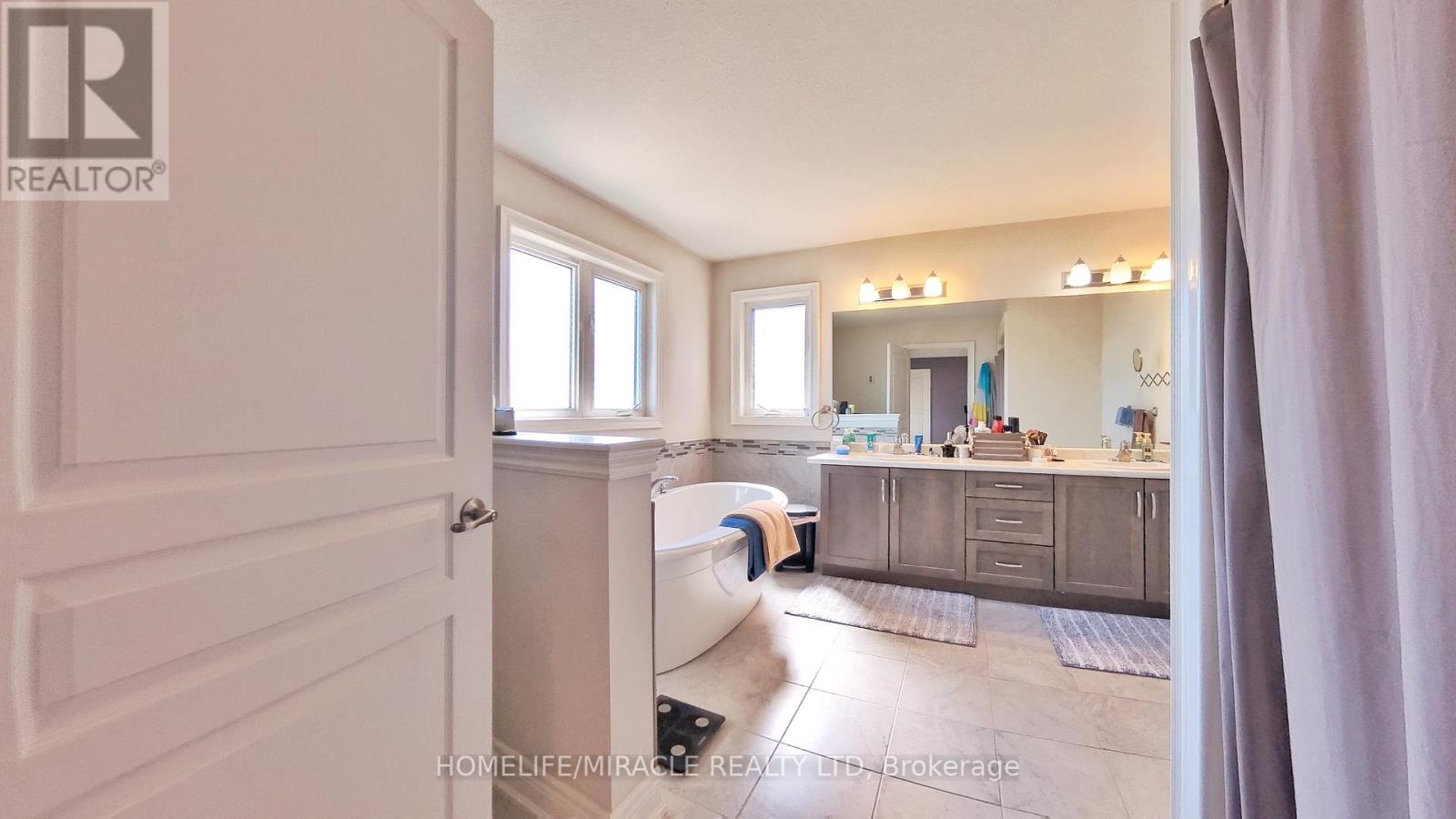 117 Eaglecrest Street, Kitchener, Ontario  N2K 0C4 - Photo 31 - X12065357