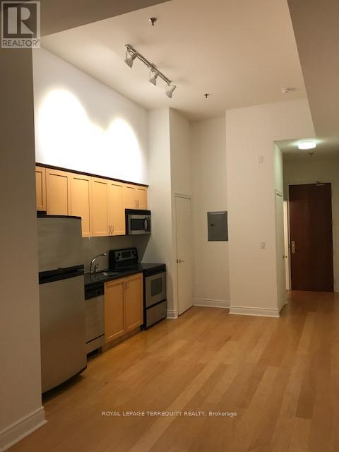 311 - 73 Richmond Street W, Toronto, Ontario  M5H 4E8 - Photo 7 - C12065370